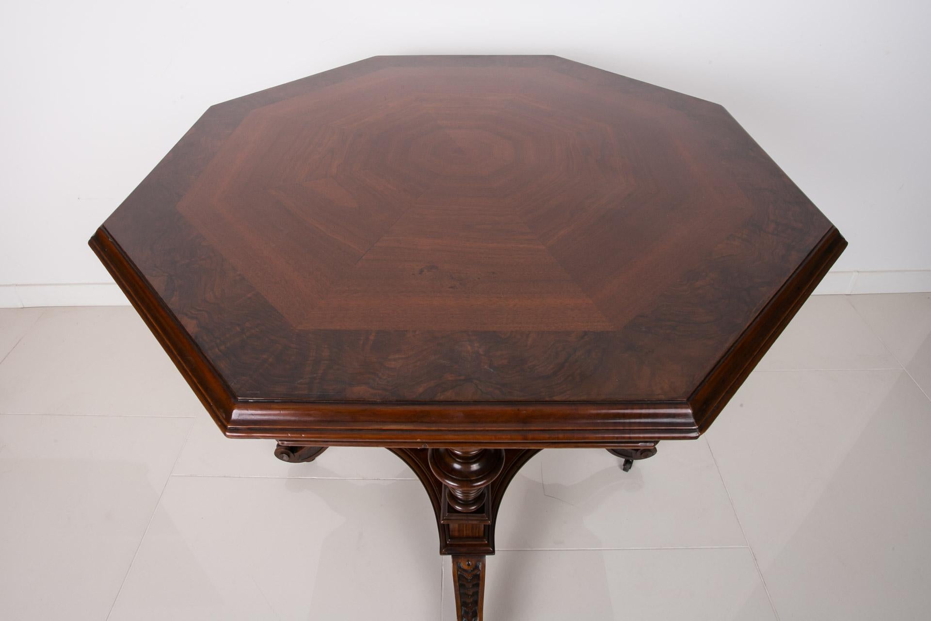 Eclectic Walnut Table, Poland, 19th Century For Sale 8