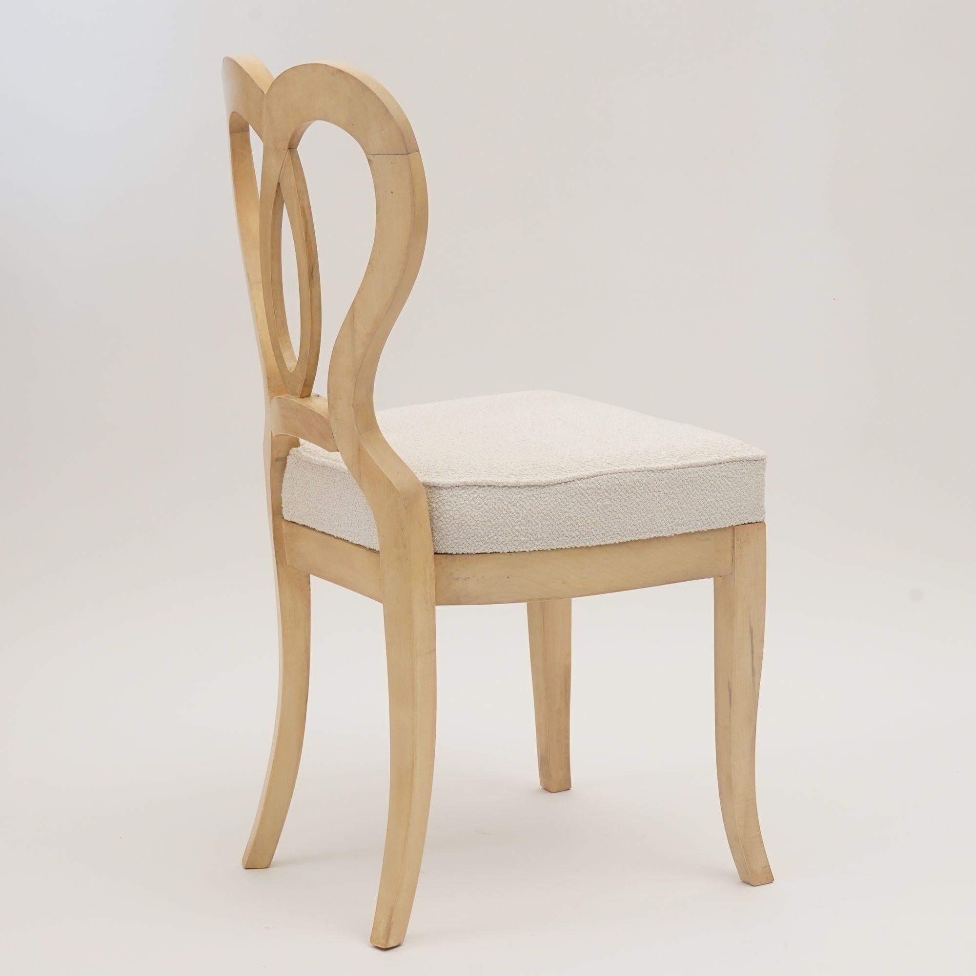 Eclettica. Collezione di sedie Biedermeier. Modello Clara-Luise, finitura bianca In condizioni Nuovo in vendita a Tavarnelle val di Pesa, Florence