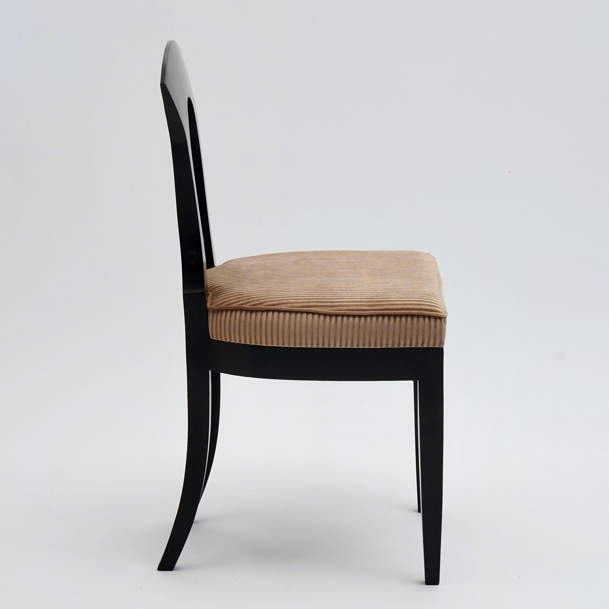 Eclectica. Biedermeier Chair Collection. Model Heinrich-August, Ebonized finish In New Condition For Sale In Tavarnelle val di Pesa, Florence