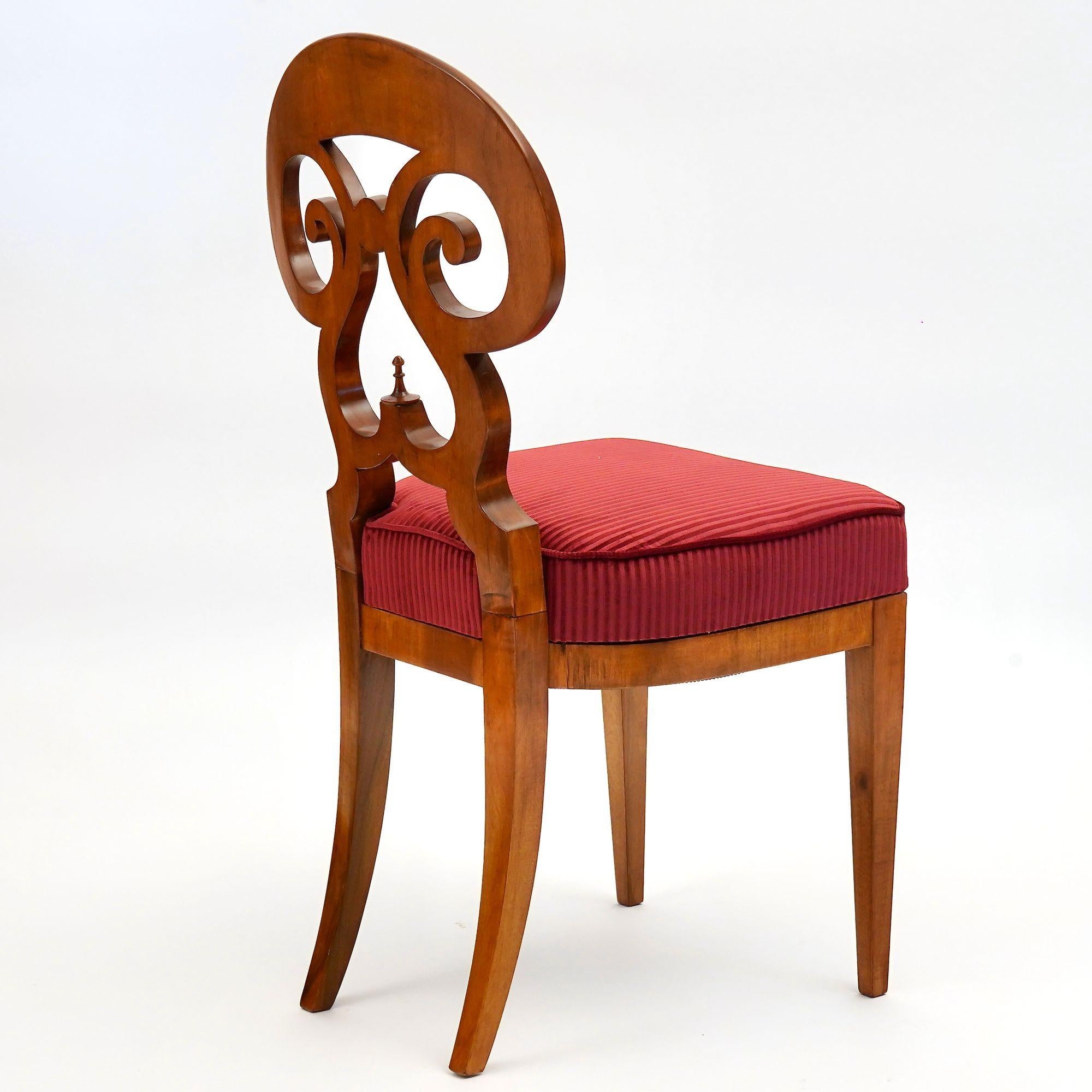 Eclectica. Collection Biedermeier Chair. Model No No Theresia, finition noyer Neuf - En vente à Tavarnelle val di Pesa, Florence