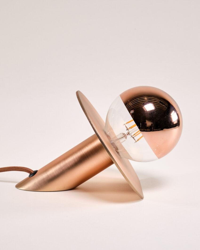 Eclipse-Schreibtischlampe aus Kupfer von Carla Baz (Sonstiges) im Angebot