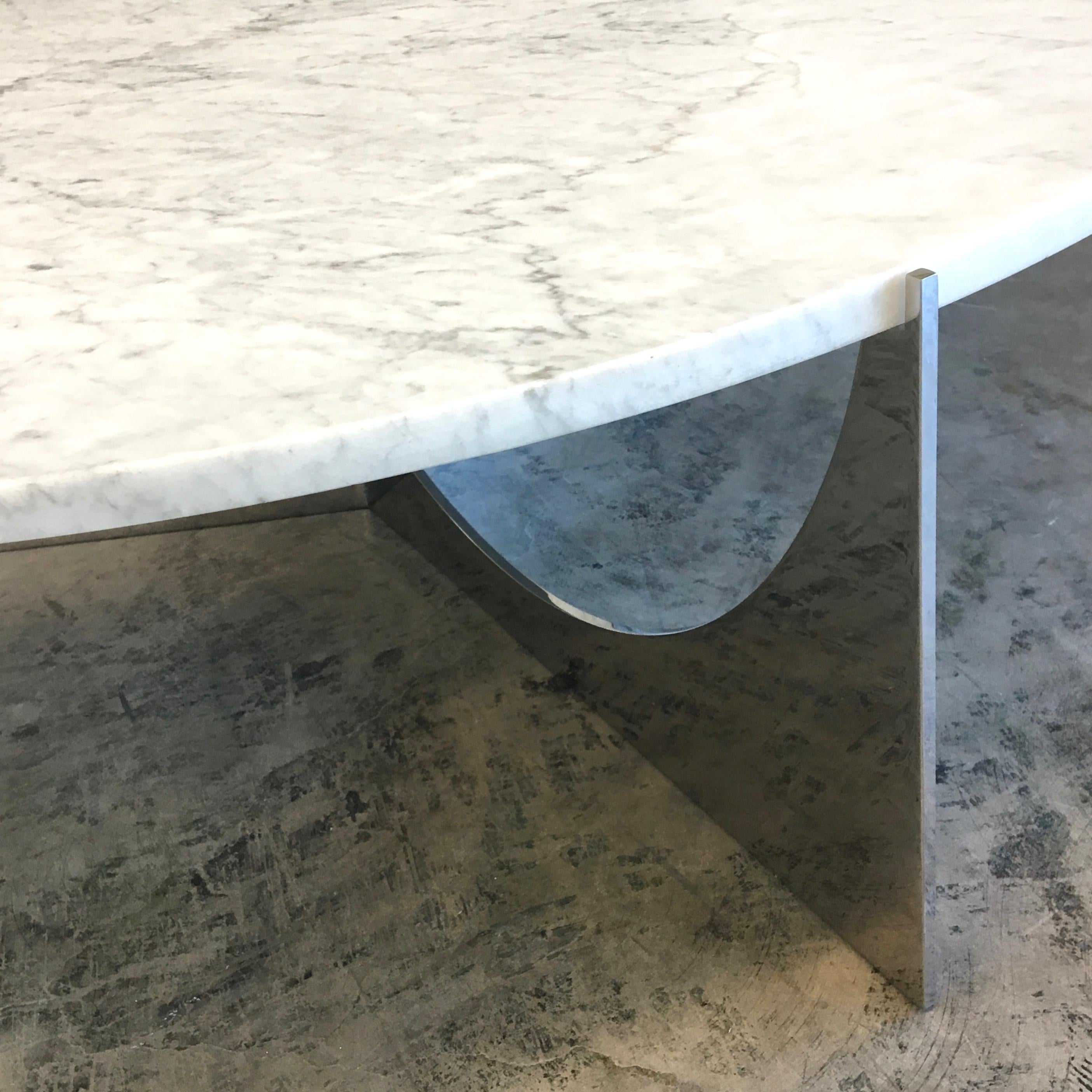 granite round coffee table