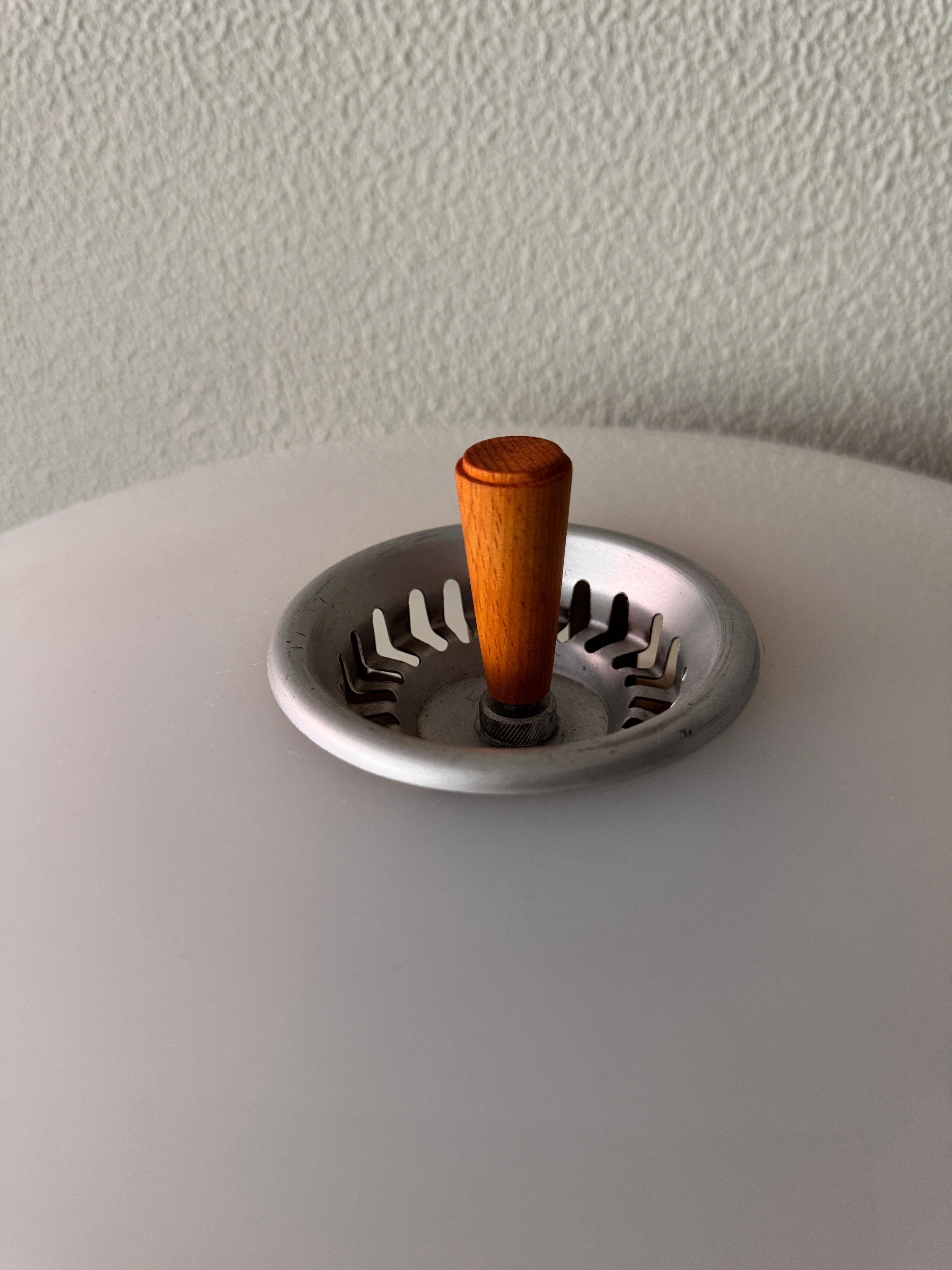 Mid-Century Modern Eclipse S Stehlampe Luis Perez de la Oliva Fase Holz Chrom im Angebot 10