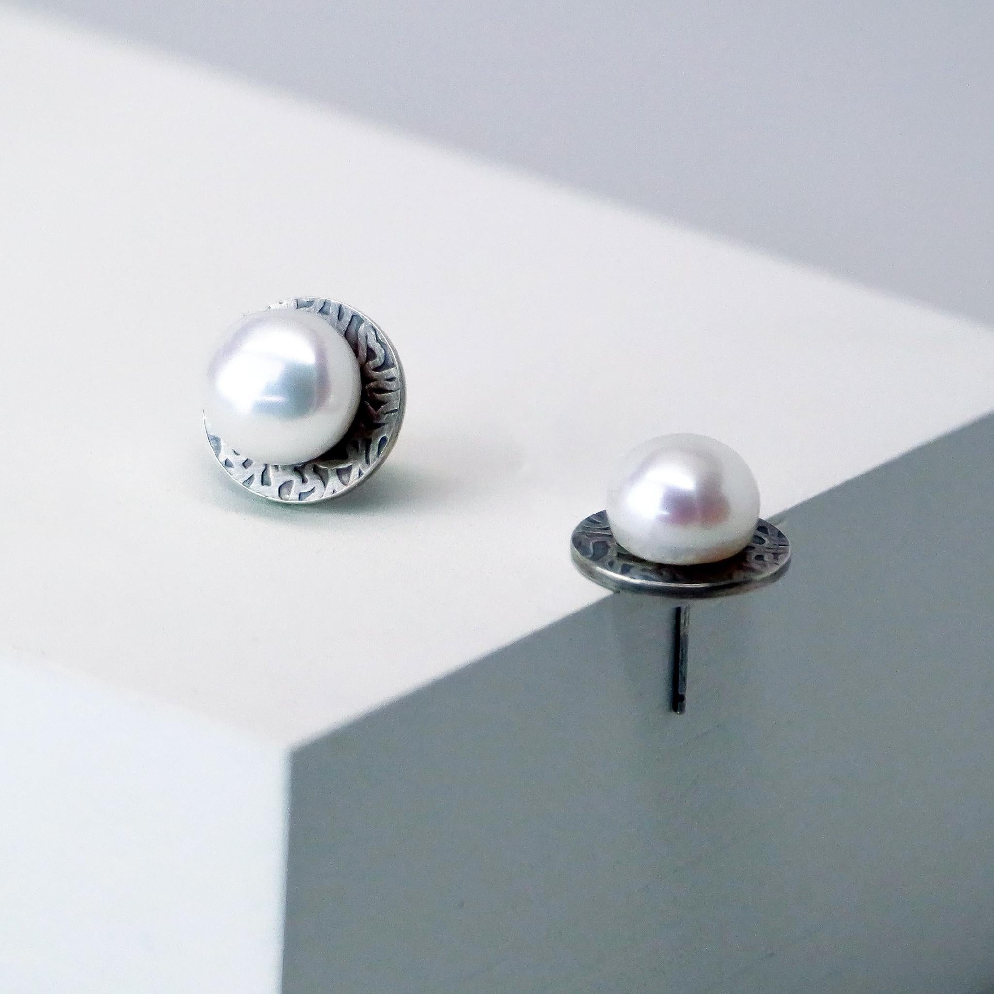 Artisan Eclipse Sterling Silver Freshwater Pearl Studs by TIN HAUS For Sale