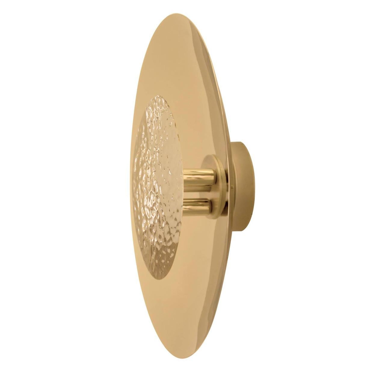 Aplique de Pared Eclipse Hecho a Mano con Latón Martillado Dorado Minimalista en venta