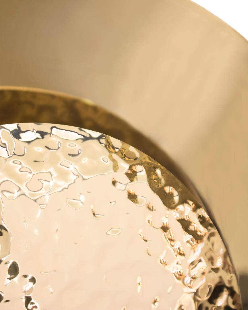 Aplique de Pared Eclipse Hecho a Mano con Latón Martillado Dorado en venta 1