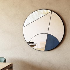 Miroir mural Eclipsis I 80 Calacatta en marbre doré et cuir bleu par Atlas Project