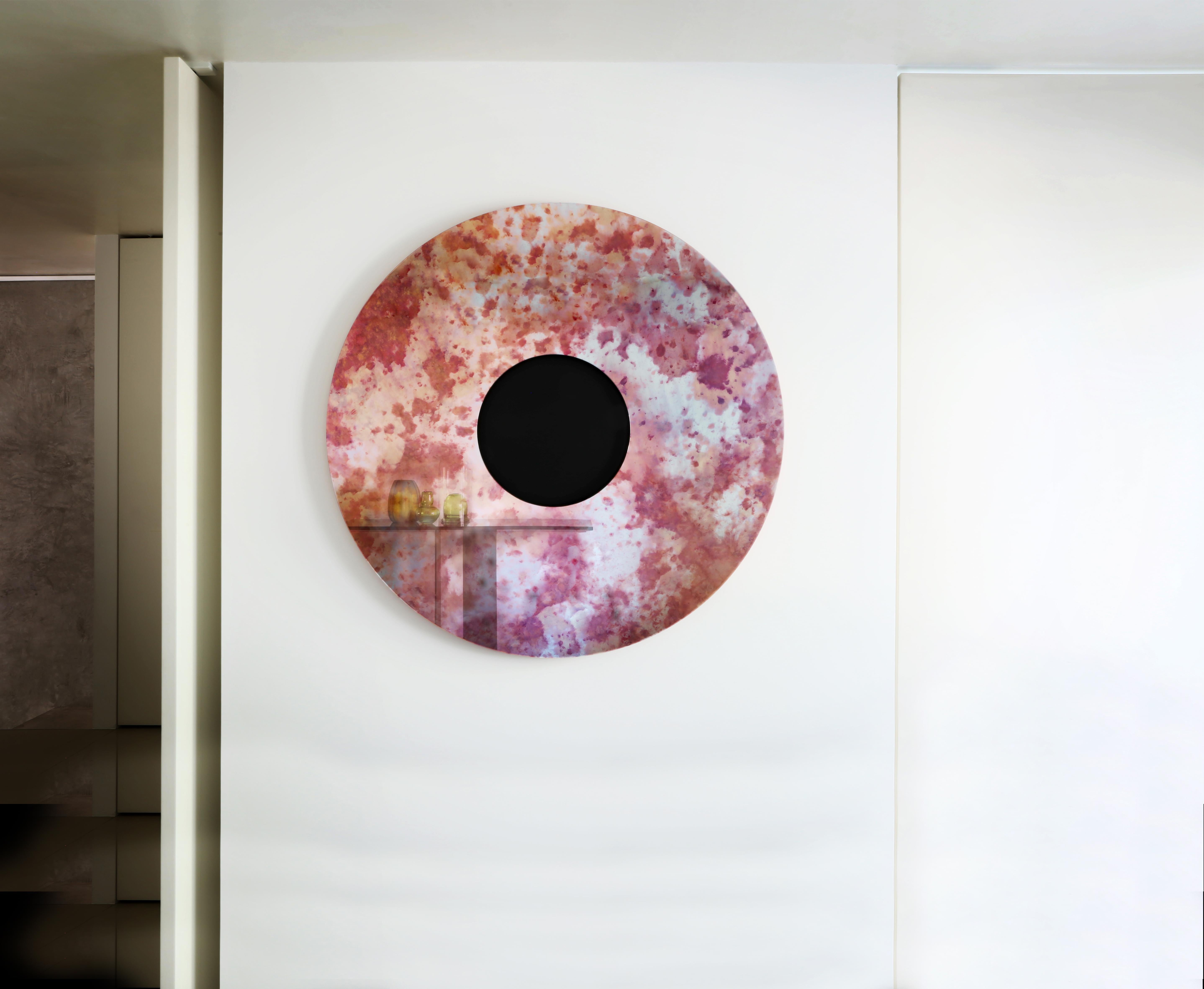 Autre Miroir mural en verre Eclisse laqué noir mat et rose soleil par Casa Casati en vente