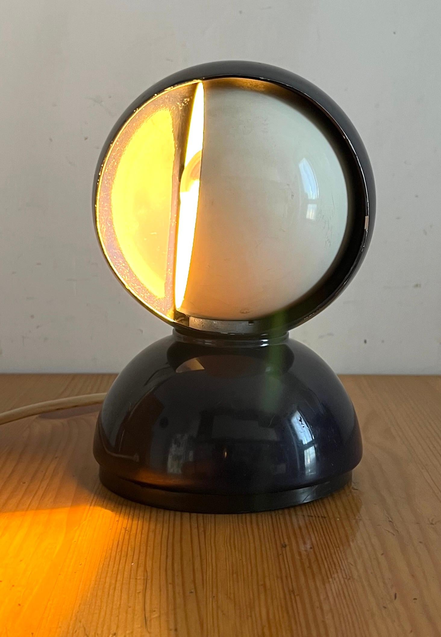 Lampe de table Eclisse de Vico Magistretti pour Artemide 1