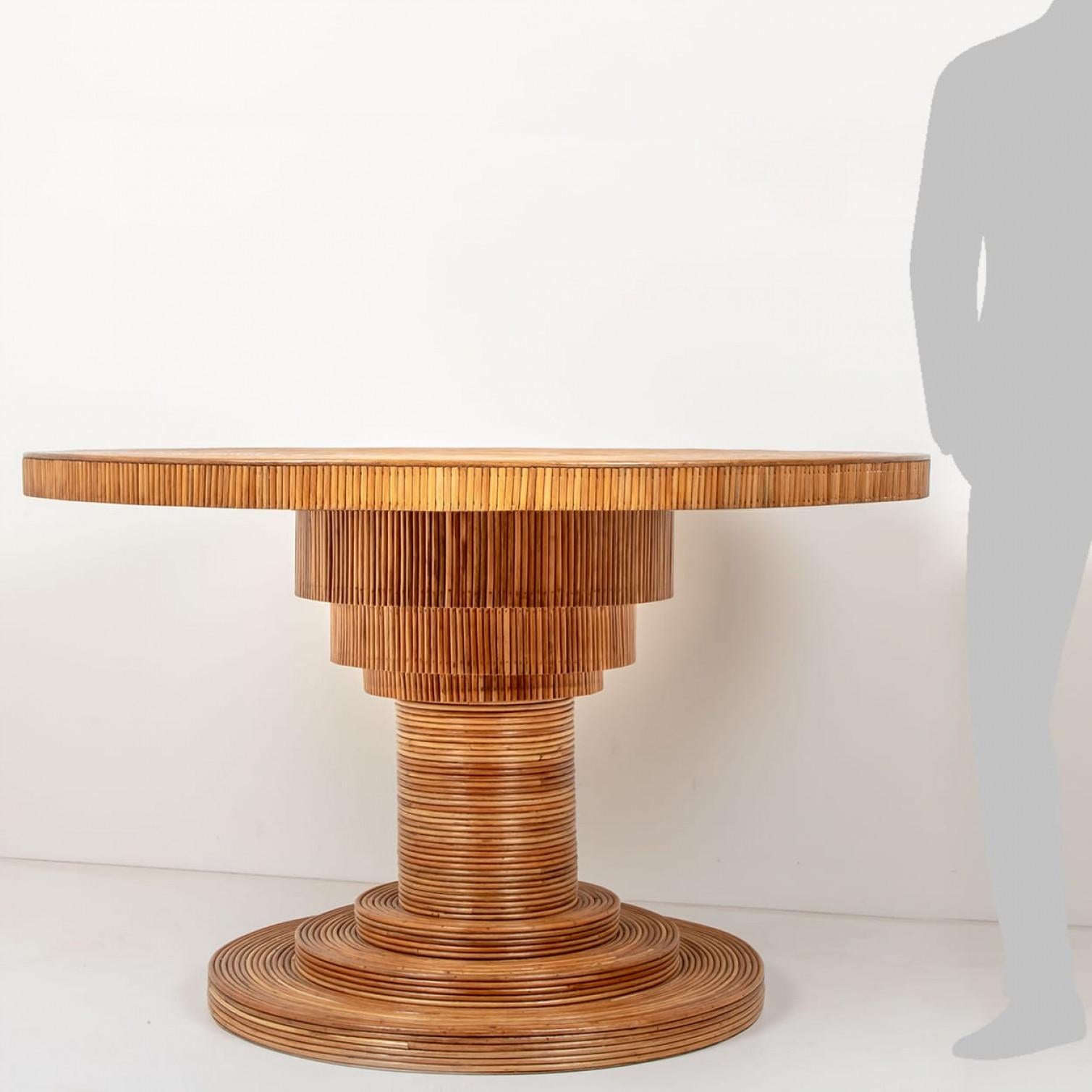 Autre Table de salle à manger à piédestal en rotin écologique par Rene Houben en vente