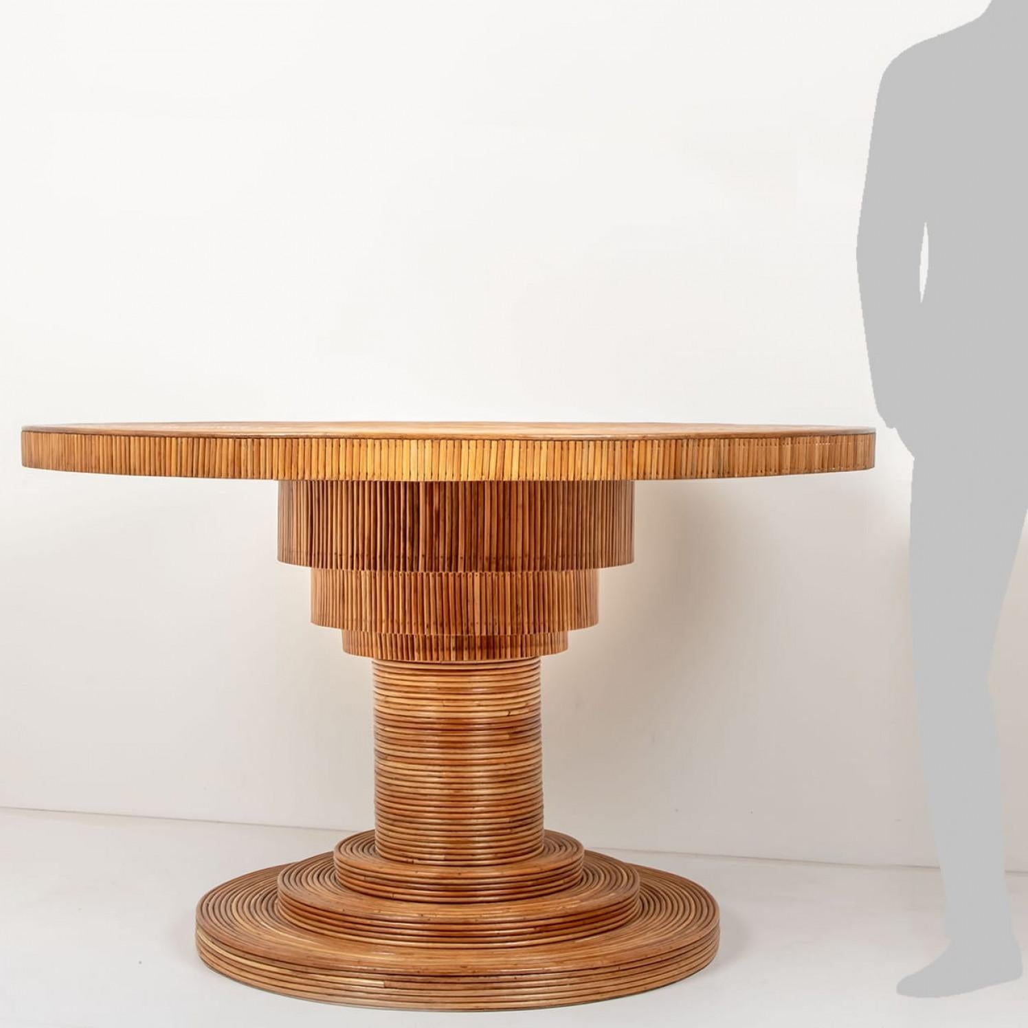 Autre Table de salle à manger à piédestal en rotin écologique par Rene Houben en vente