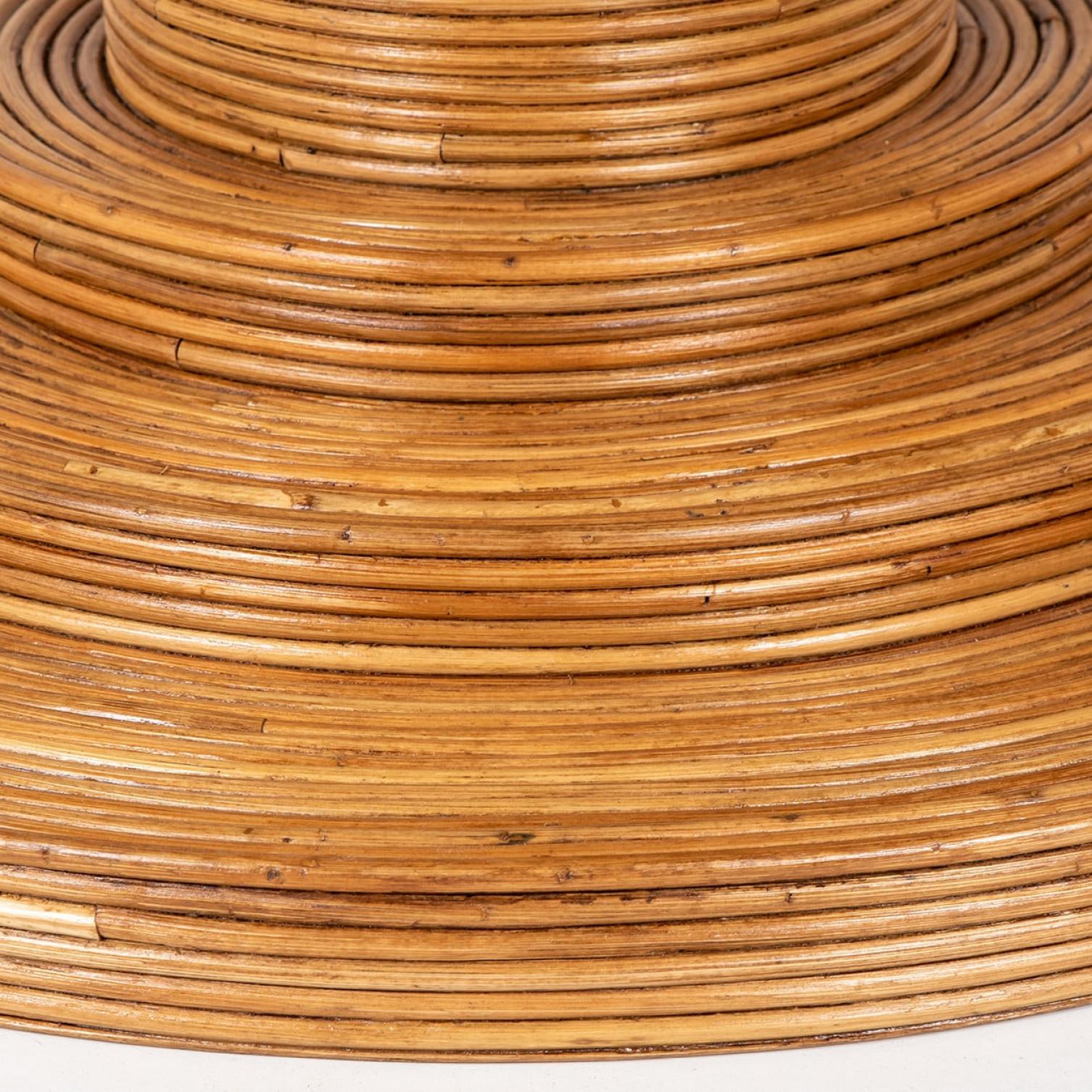 Table de salle à manger à piédestal en rotin écologique par Rene Houben Abîmé - En vente à Rijssen, NL