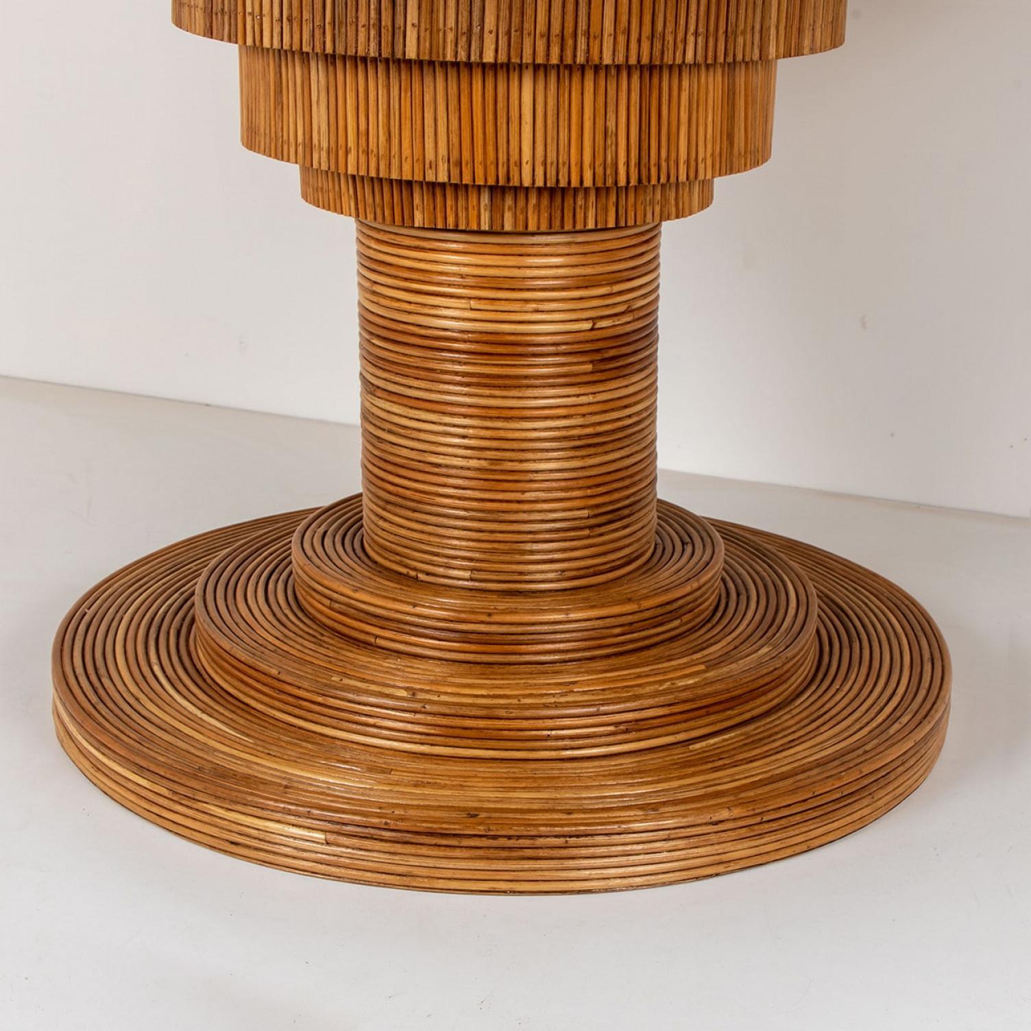Table de salle à manger à piédestal en rotin écologique par Rene Houben en vente 1