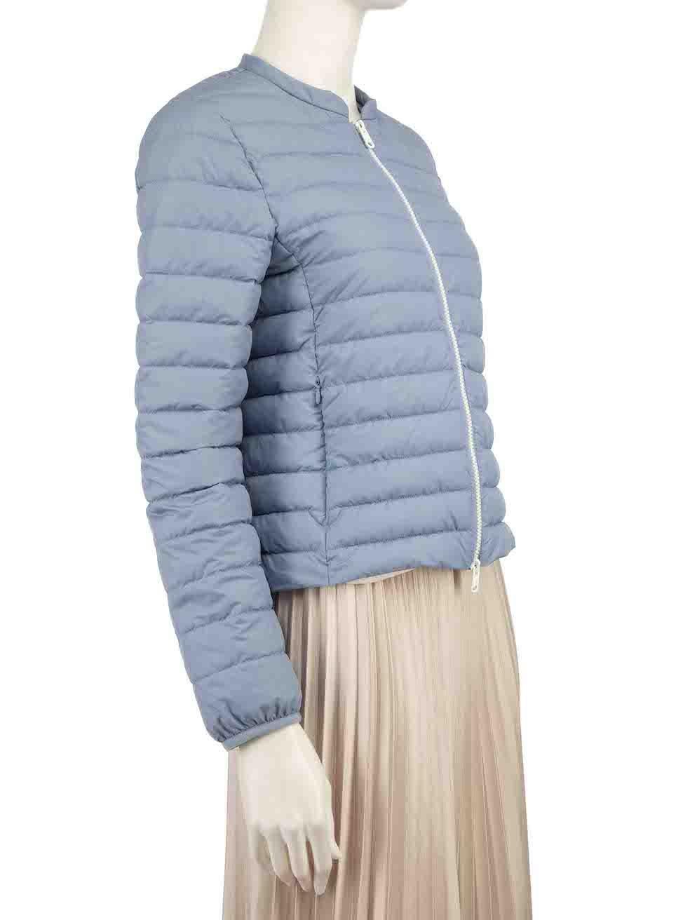 CONDITION is Very good. Hardly any visible wear to jacket is evident on this used Ecoalf designer resale item.
 
 
 
 Details
 
 
 Blue
 
 Recycled polyester
 
 Down jacket
 
 Quilted
 
 Zip fastening
 
 Round neck
 
 2x Side pockets
 
 2x Internal