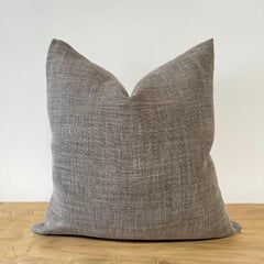 Almohada de lino Ecorce con inserto de plumón
