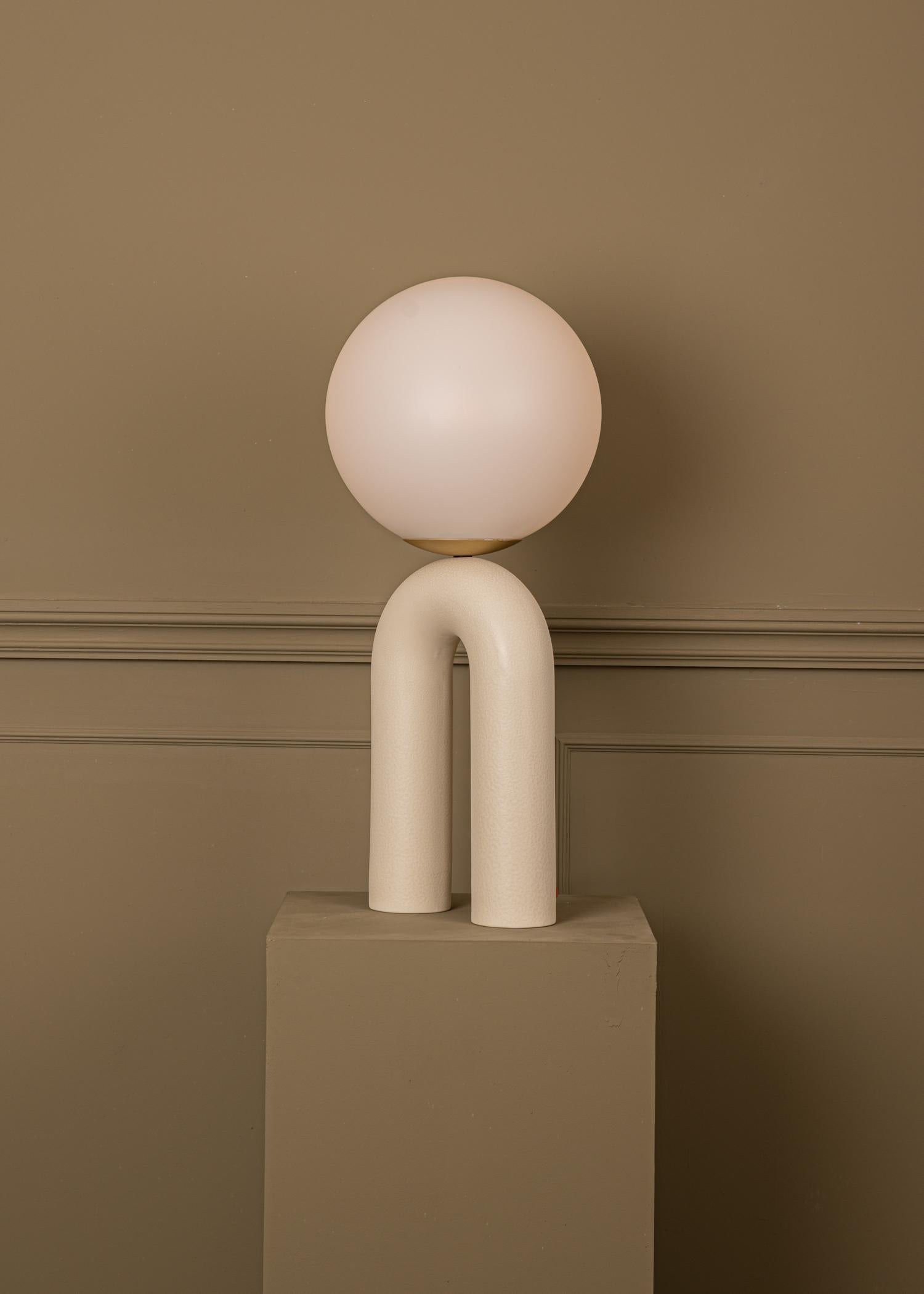 Post-Modern Ecru Ceramic and Brass Bebo Table Lamp by Simone & Marcel