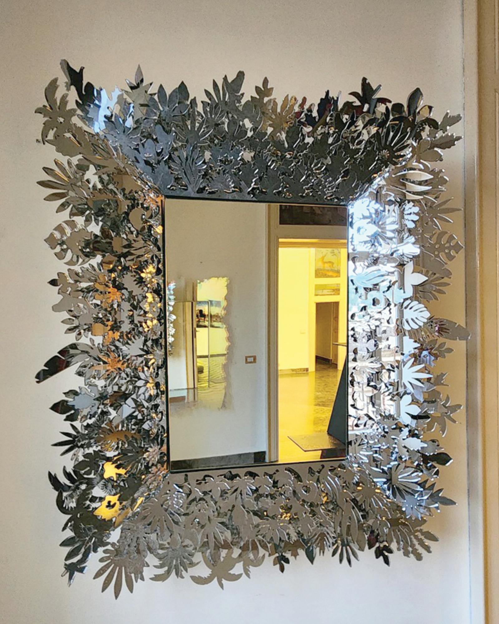 Miroir sculptural néo-baroque 