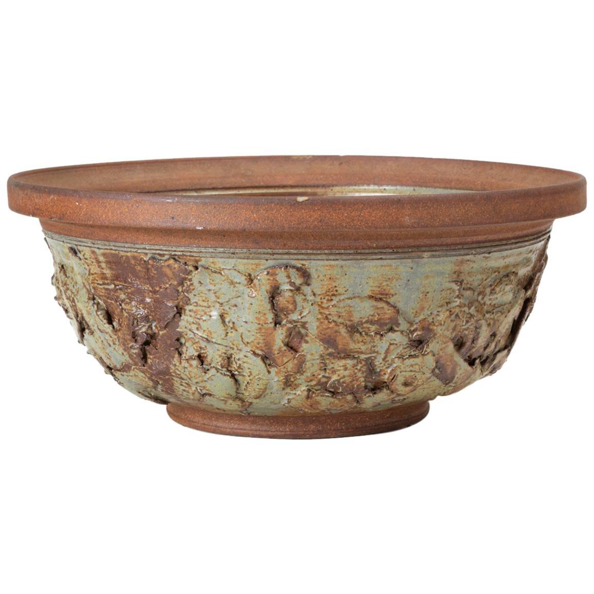 Ed Drahanchuk Large Appliquéd Stoneware Decorative or Serving Bowl