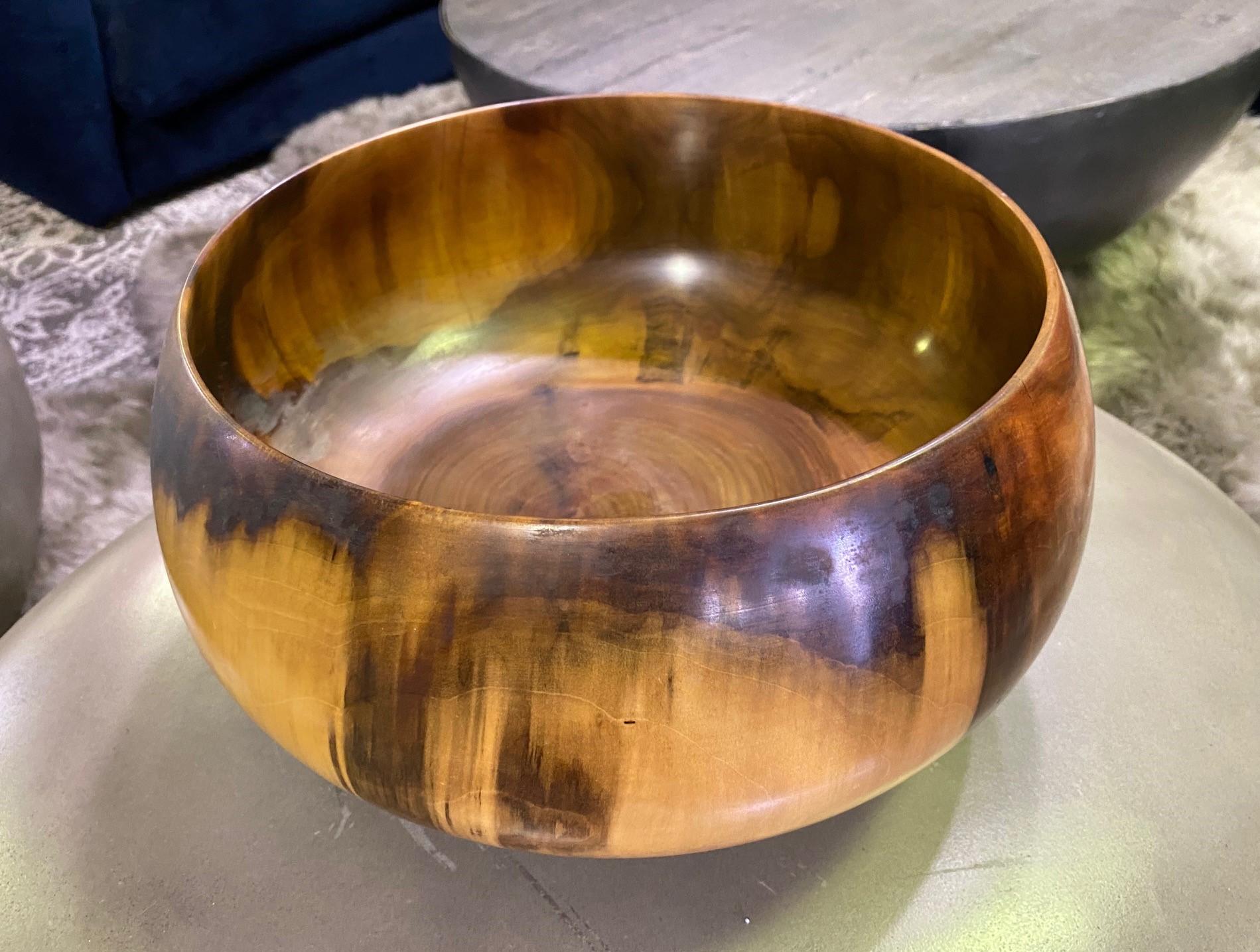 Hand-Crafted Ed Edward Moulthrop Signed Large Turned Figured Tulipwood Centerpiece Art Bowl For Sale
