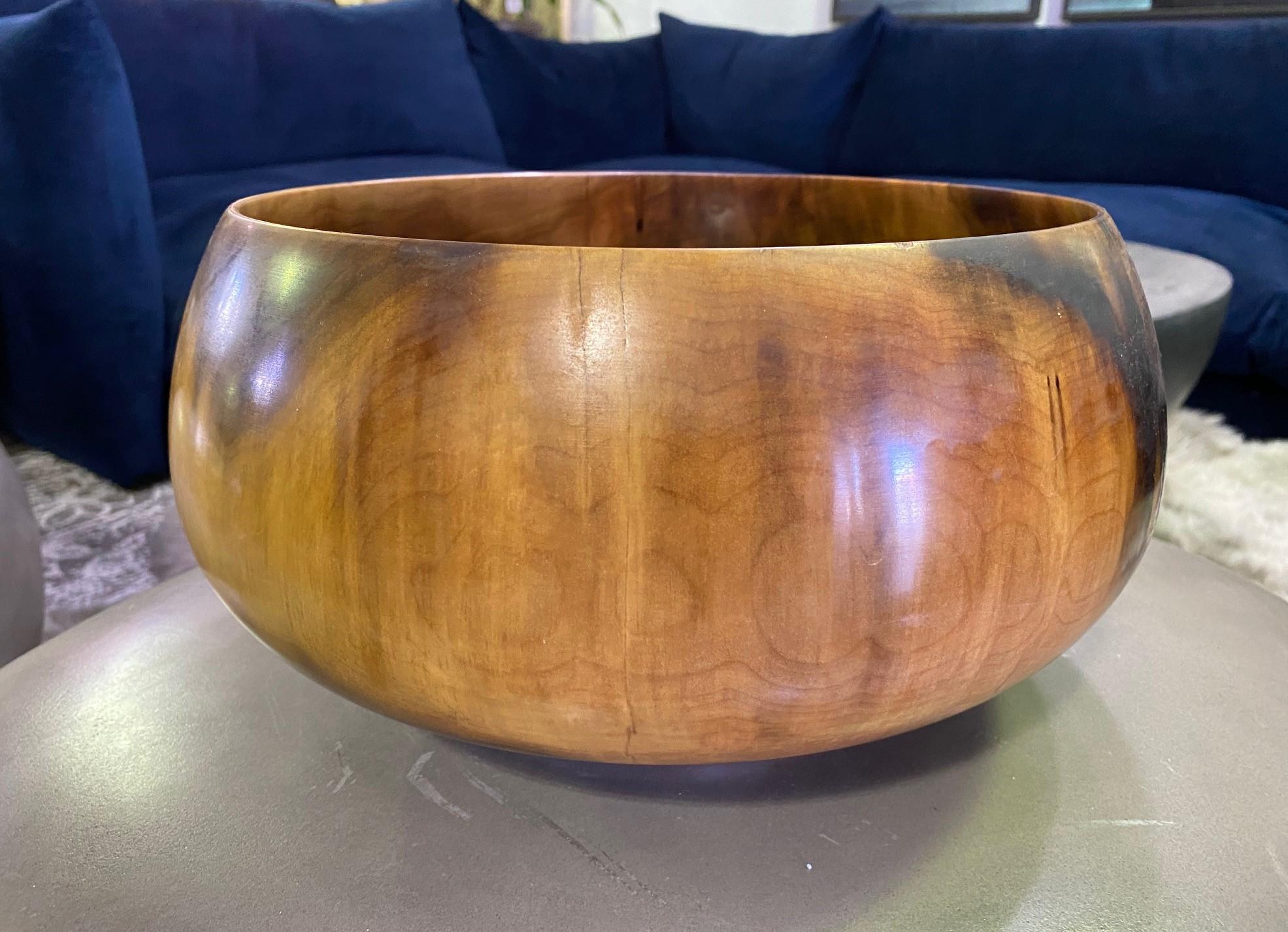 Wood Ed Edward Moulthrop Signed Large Turned Figured Tulipwood Centerpiece Art Bowl For Sale