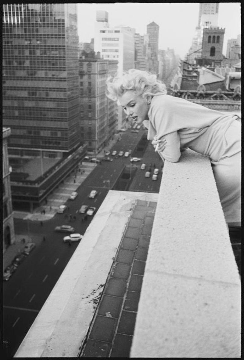 Marilyn On The Roof - Photograph by Ed Feingersh