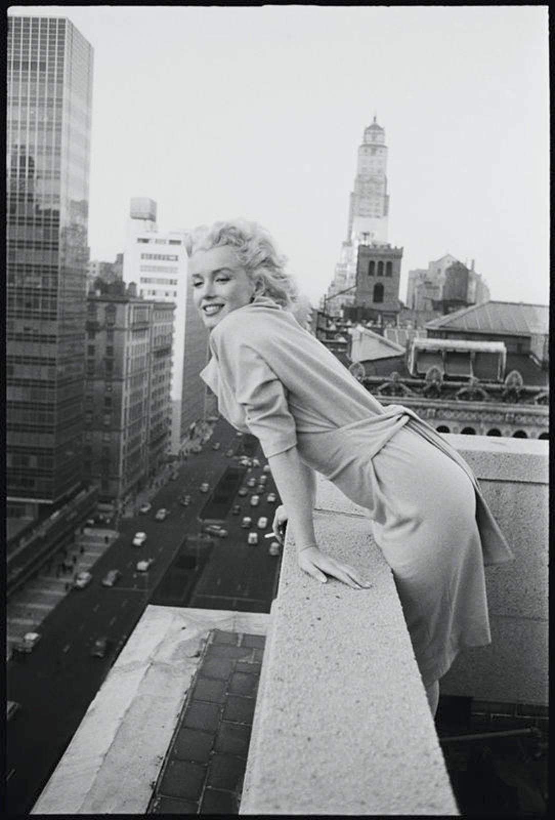 Marilyn on the Roof - Marilyn Monroe Ambassador Hotel New York City Skyline