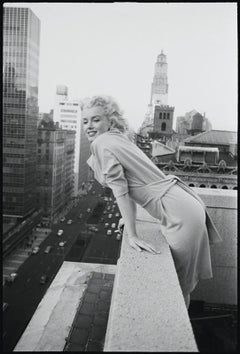 Marilyn on the Roof - Marilyn Monroe Ambassador Hotel New York City Skyline