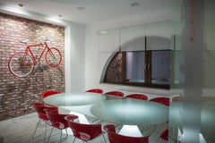 Ed II Glossy Absolute White Table by Guglielmo Berchicci