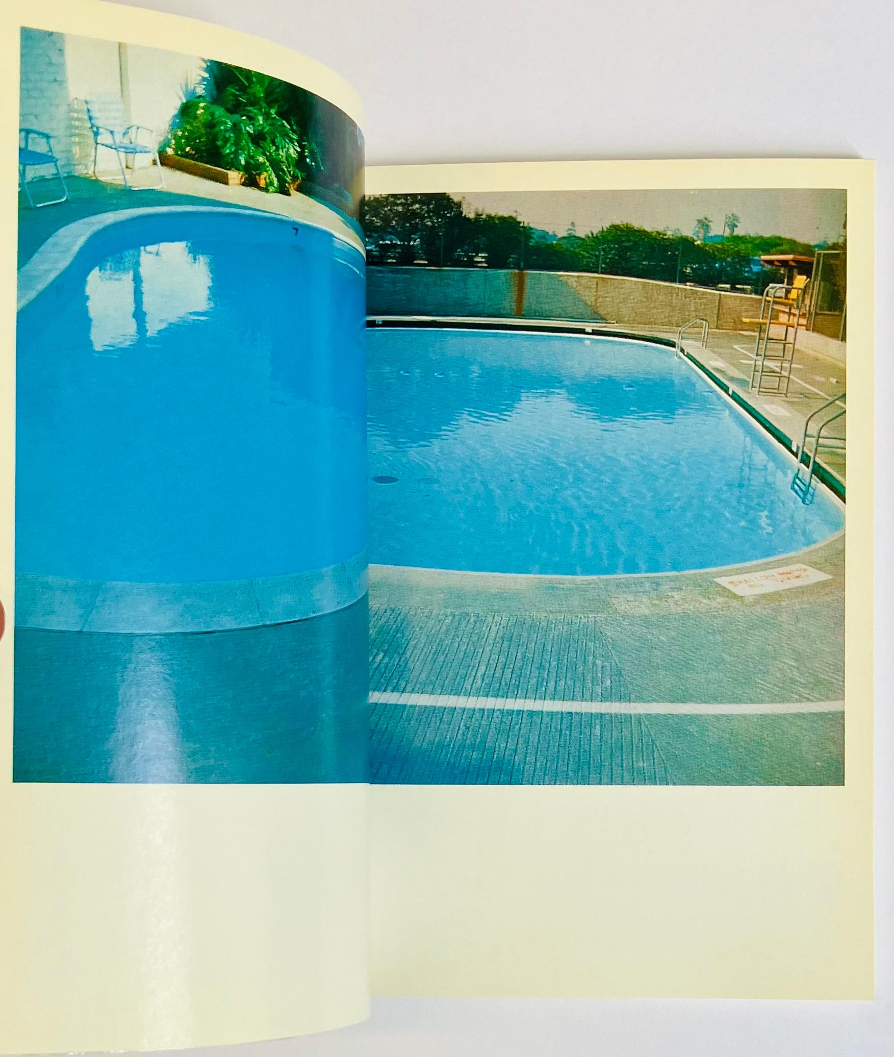 Nine Swimming Pools and a Broken Glass d'Ed Ruscha, 1968 (1ère édition) en vente 4