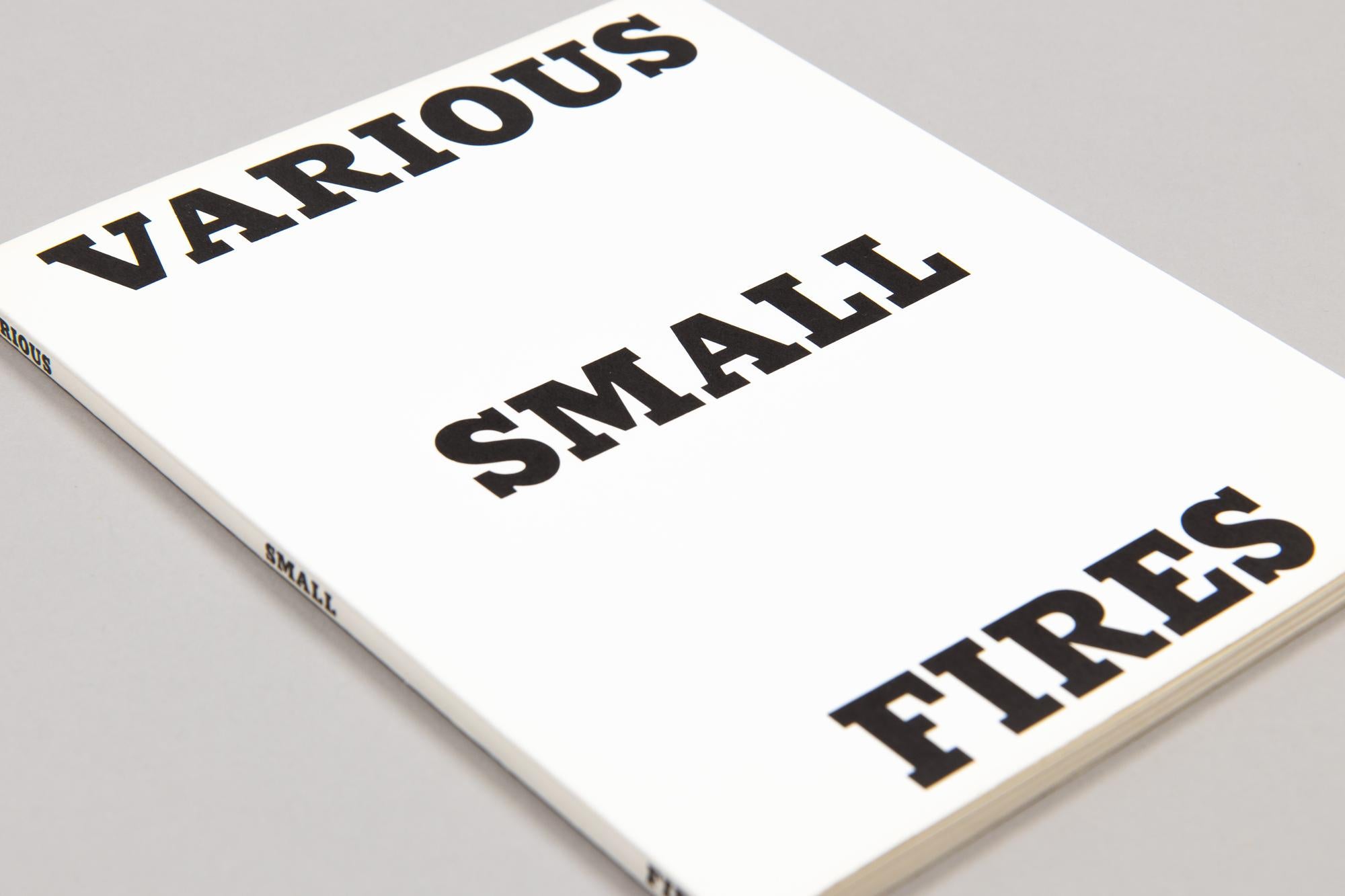 Ed Ruscha, Varios Pequeños fuegos y leche - Arte pop, arte conceptual, libro de artista en venta 3