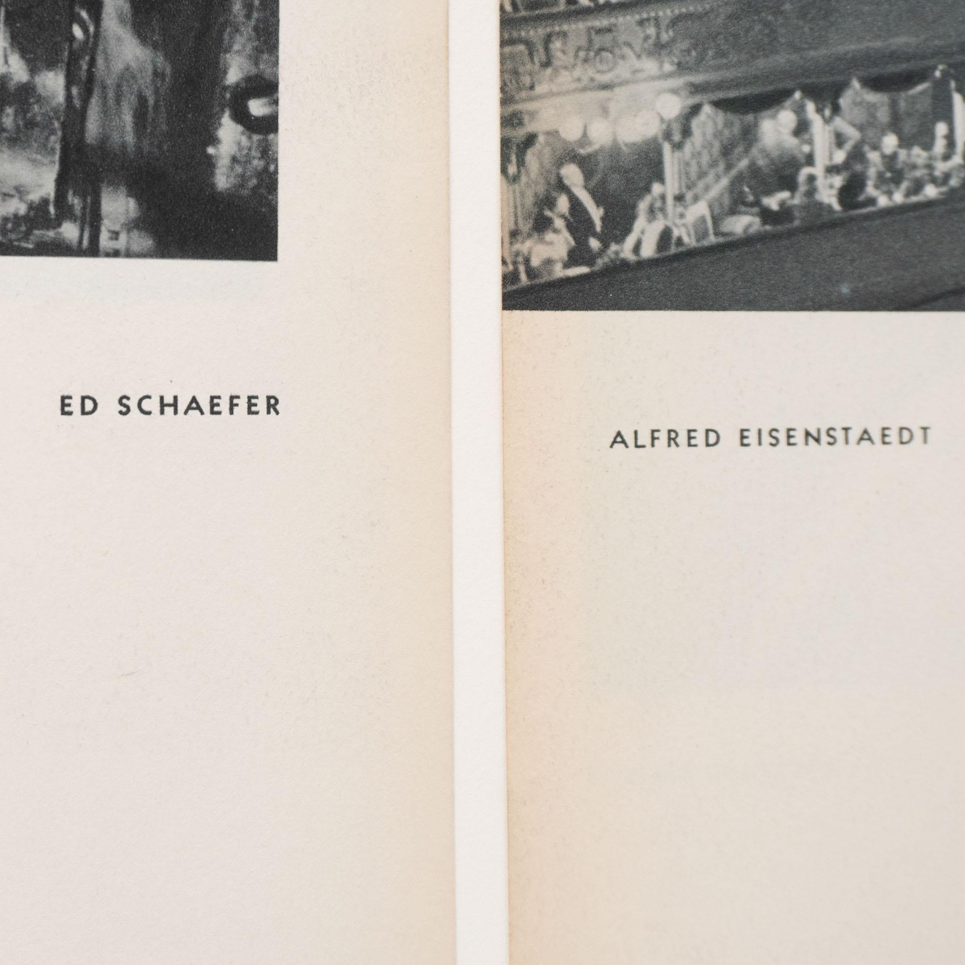 Ed Schaefer and Alfred Eisenstaedt Vintage Photo Gravure, circa 1940 In Good Condition For Sale In Barcelona, Barcelona