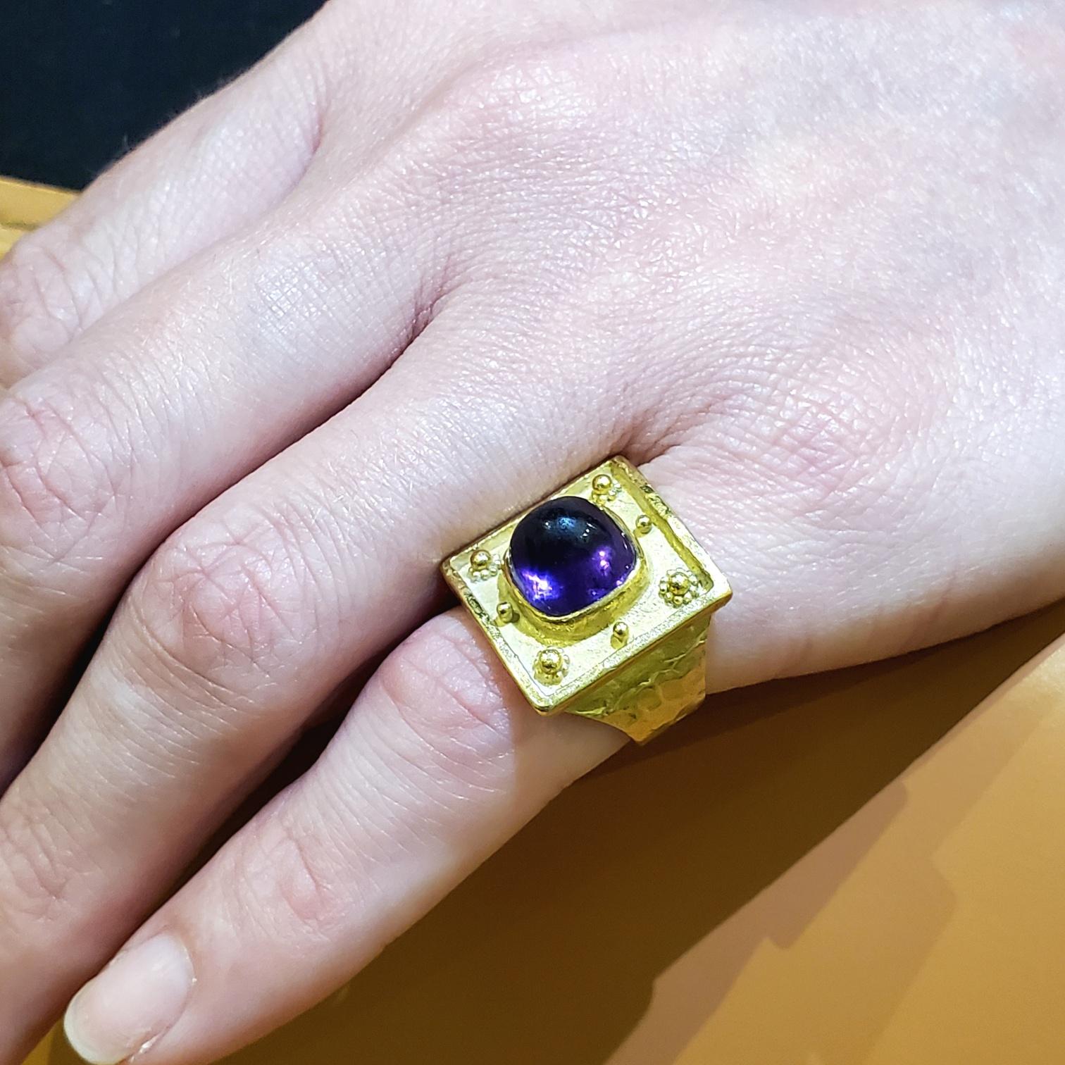 Women's or Men's Ed Wiener 1970 Sculptural Cocktail Ring in 18Kt Yellow Gold with Vivid Amethyst