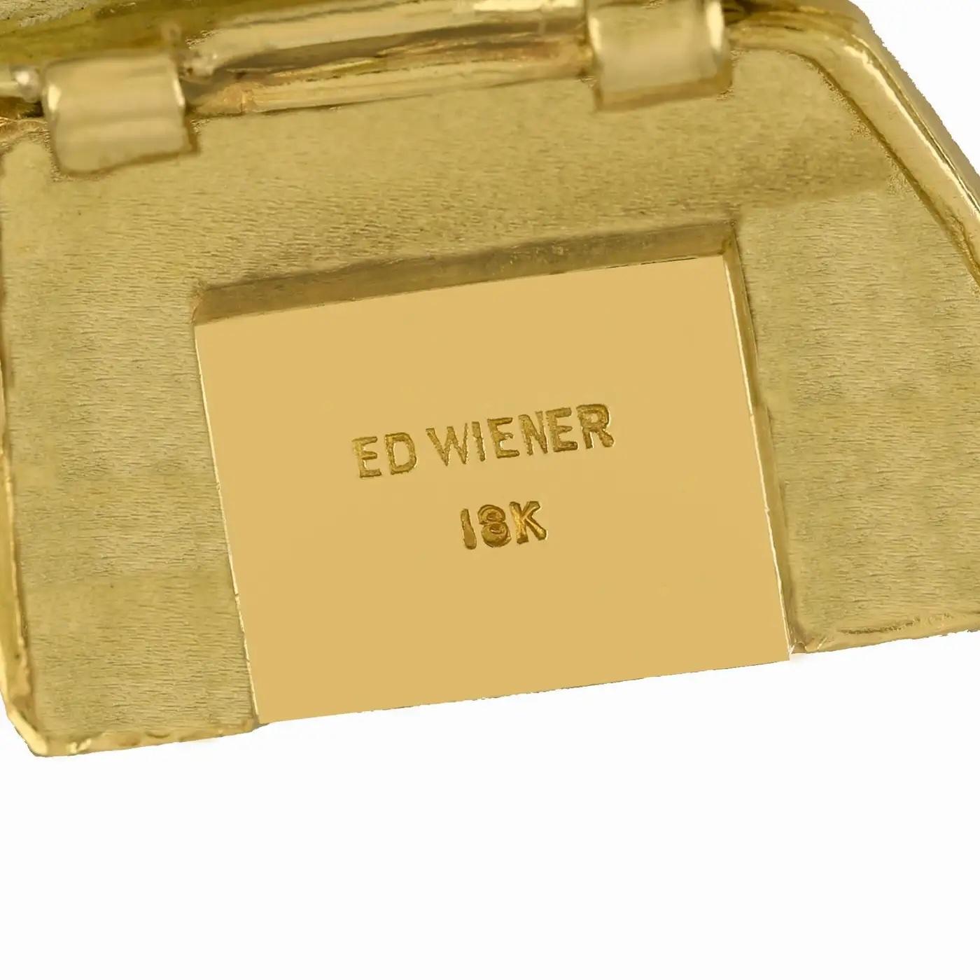 Pulsera escultórica modernista icónica de oro de 18 quilates de Ed Wiener, mediados del siglo XX Años 70 en Excelente estado para la venta en Great Neck, NY