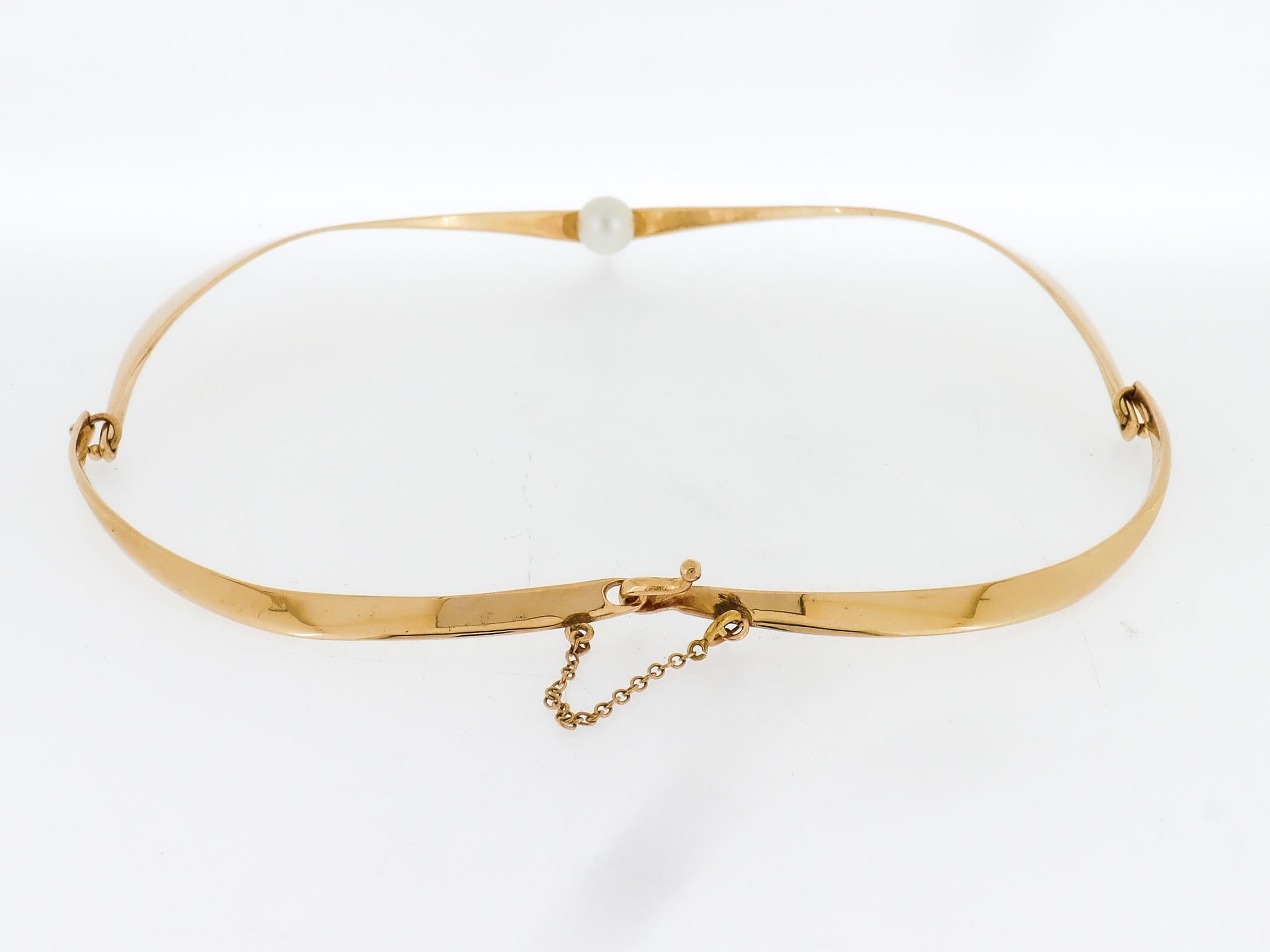 Collana o collare Choker Modernista in oro 14K e perle di Ed Wiener in vendita 4