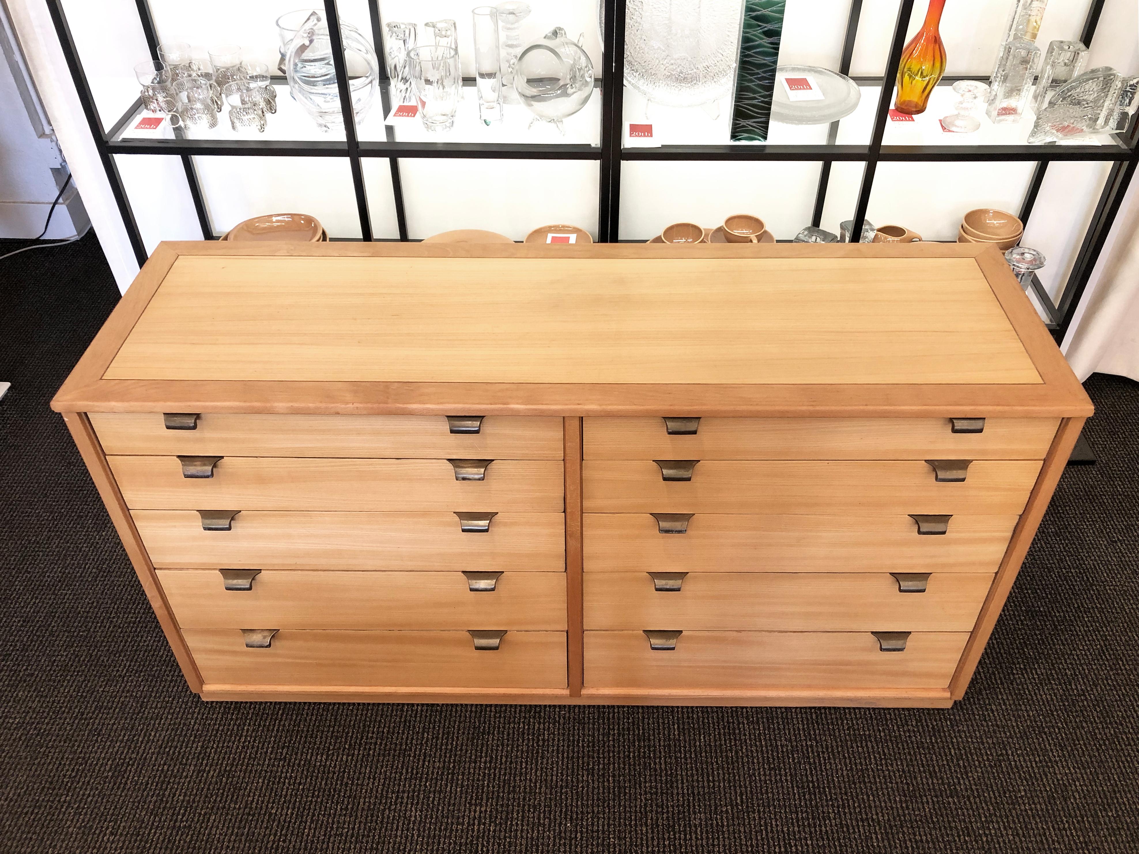 Mid-20th Century Ed Wormley Dresser or Credenza for Drexel Precedent