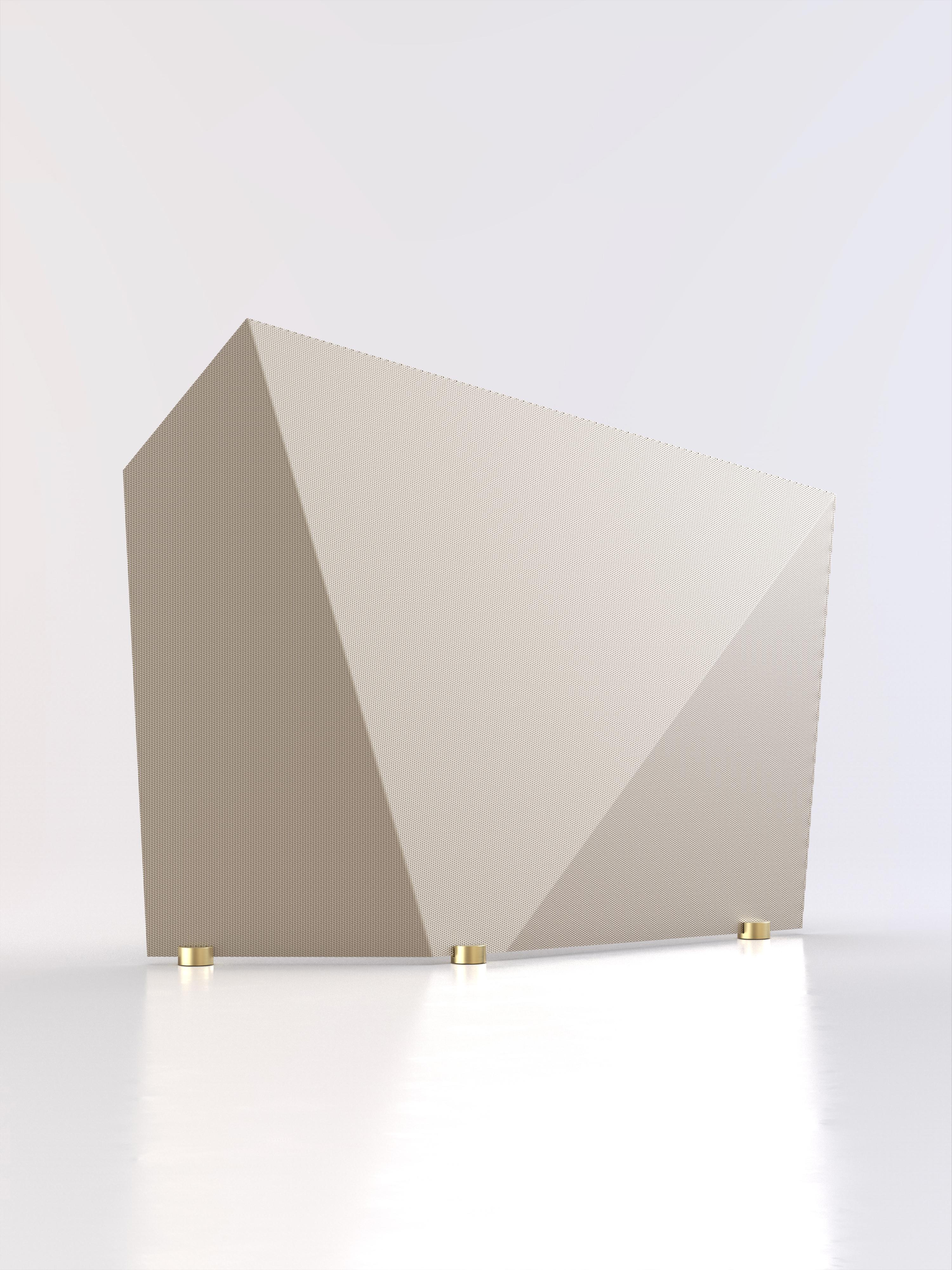 Fireplace shield made of folded and lasercut steel metalsheet; feet made in carved brushed brass.