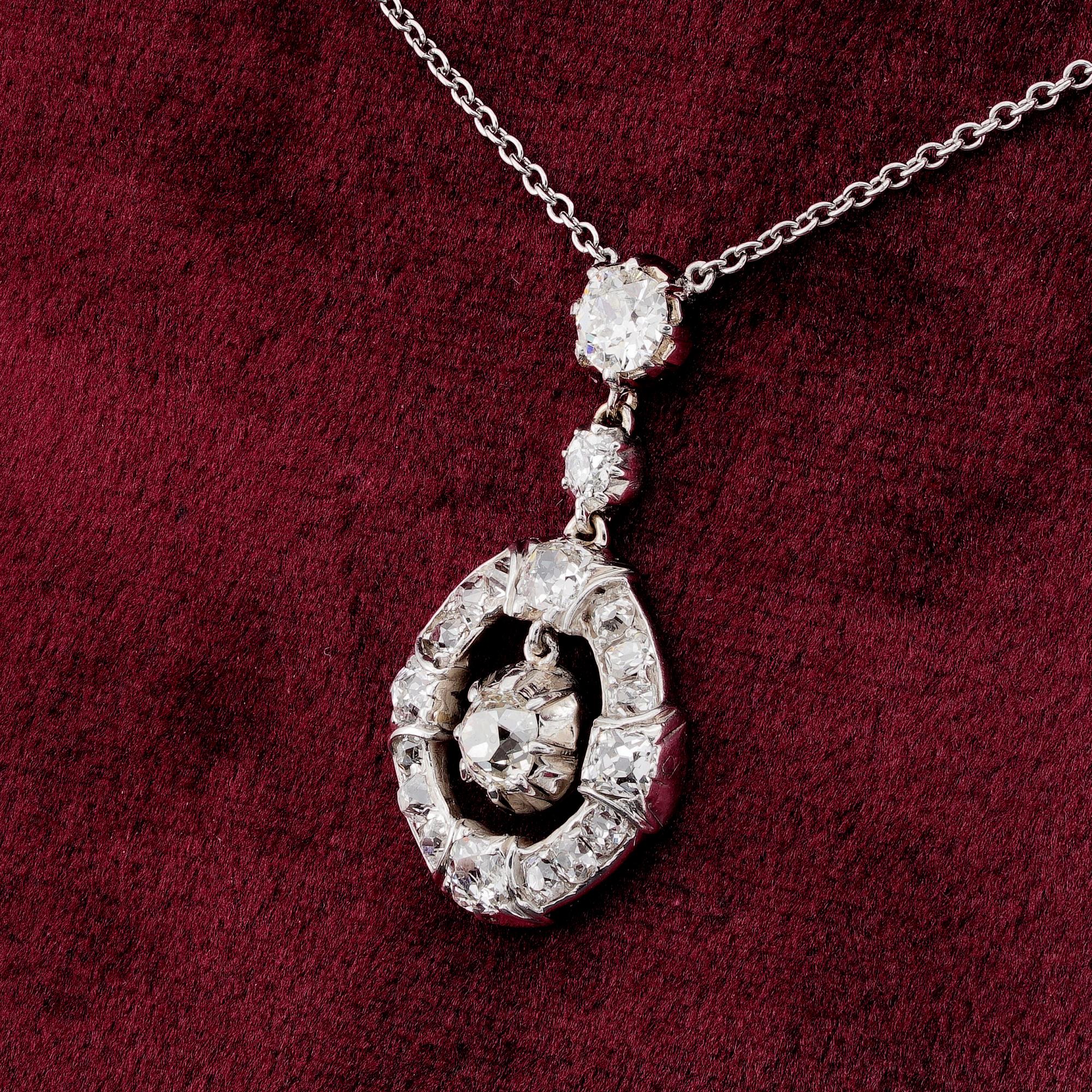 Edardian 1.80 Ct Old Mine Cut Diamond Pendant Necklace Platinum For Sale 1