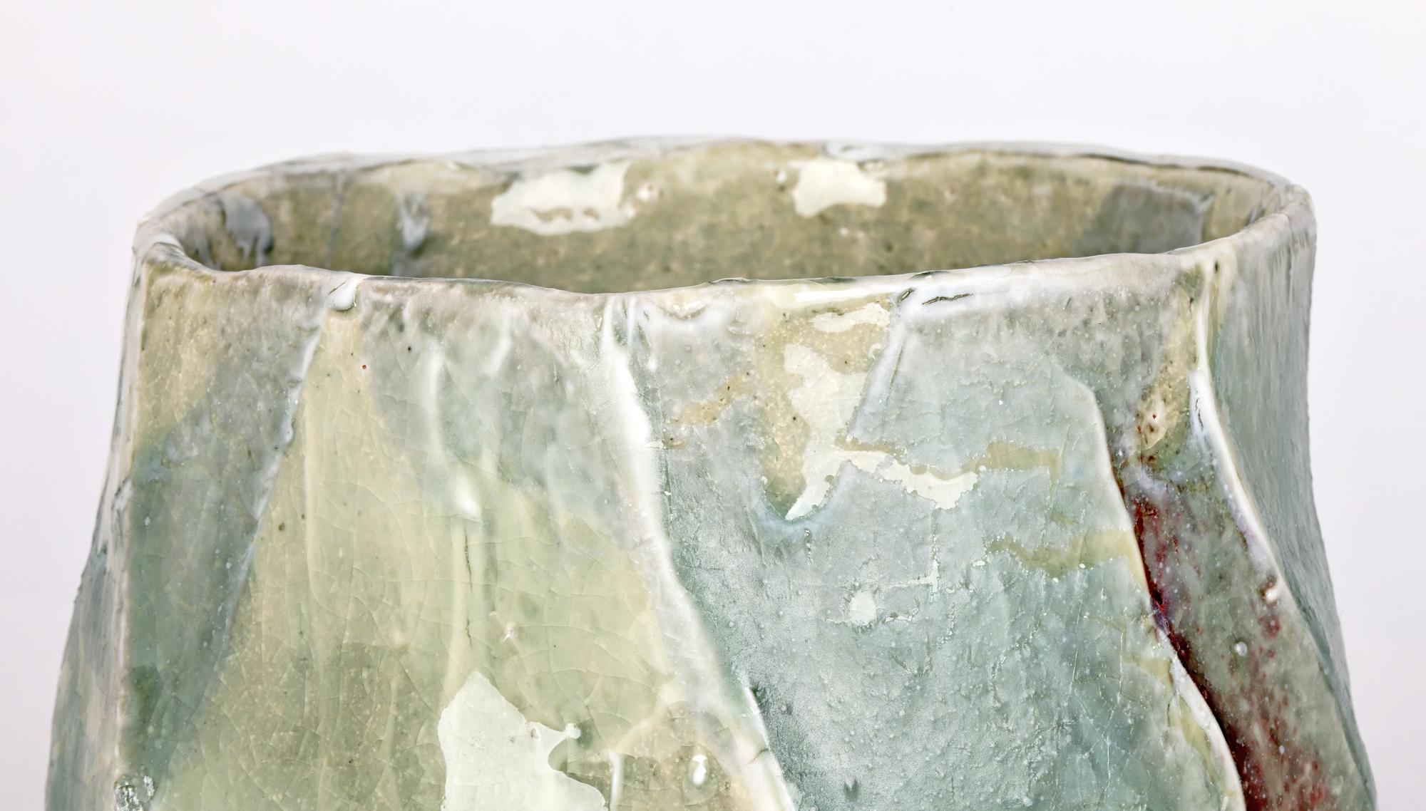 Große glasierte Celadon-Schale aus Porzellan von Eddie Curtis  (Moderne) im Angebot