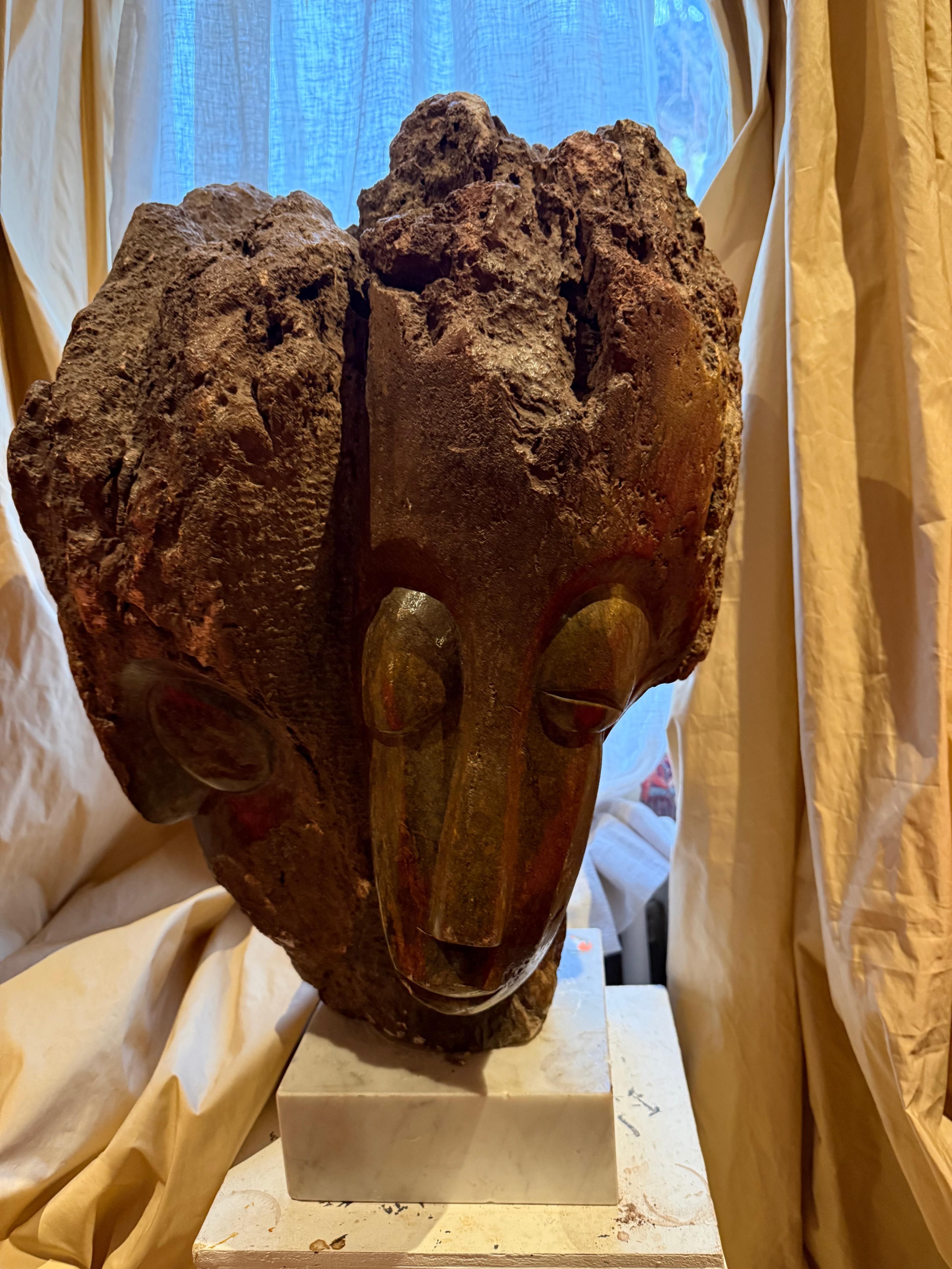 Eddie Masaya (Zimbabwean, b. 1960), Shona sculpture of Twin Faces For Sale 1