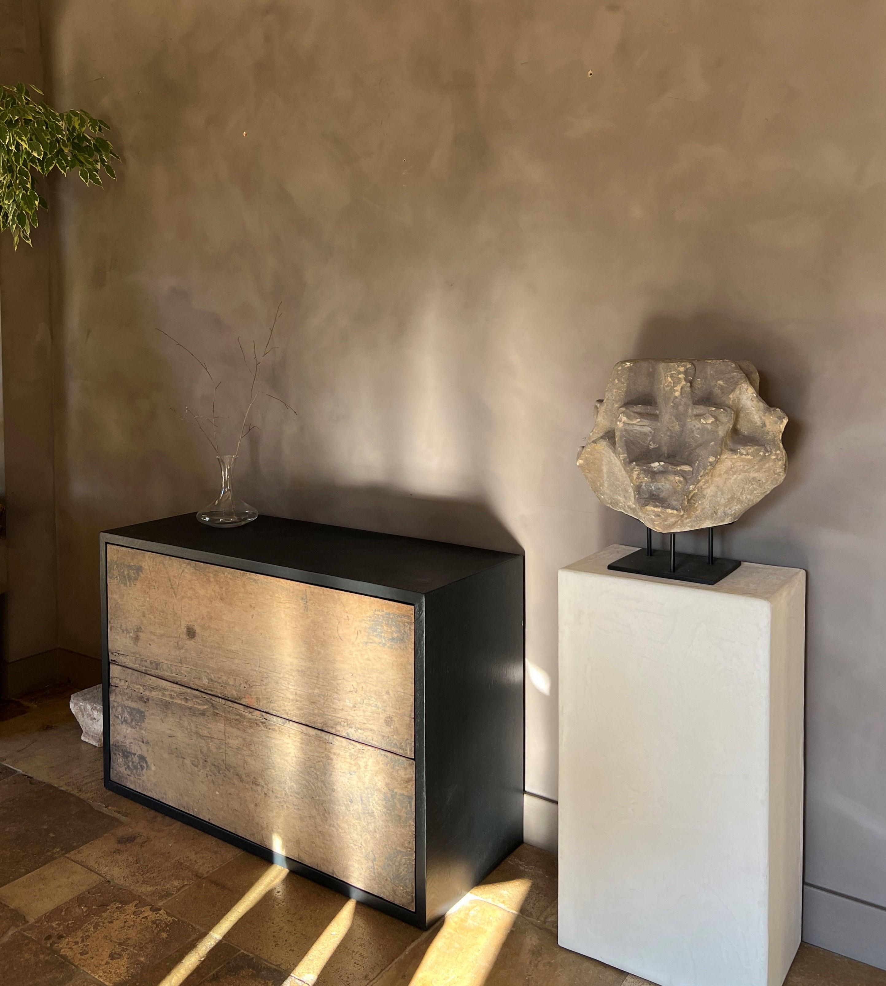 Cassettiera EDE in noce e quercia recuperata in vendita 2