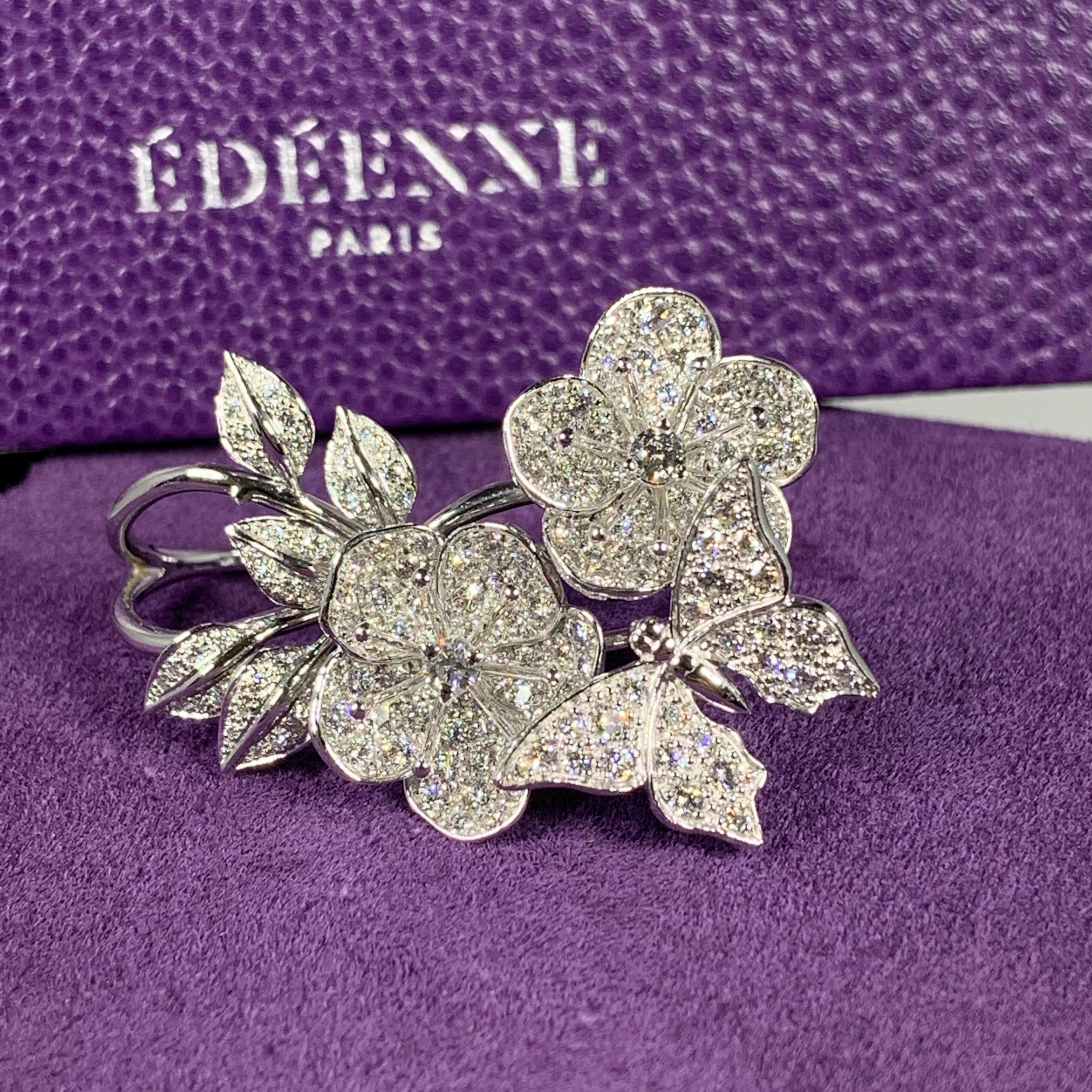Édéenne Butterflies and Blossom Ring in Diamonds and 18 Karat White Gold For Sale 1
