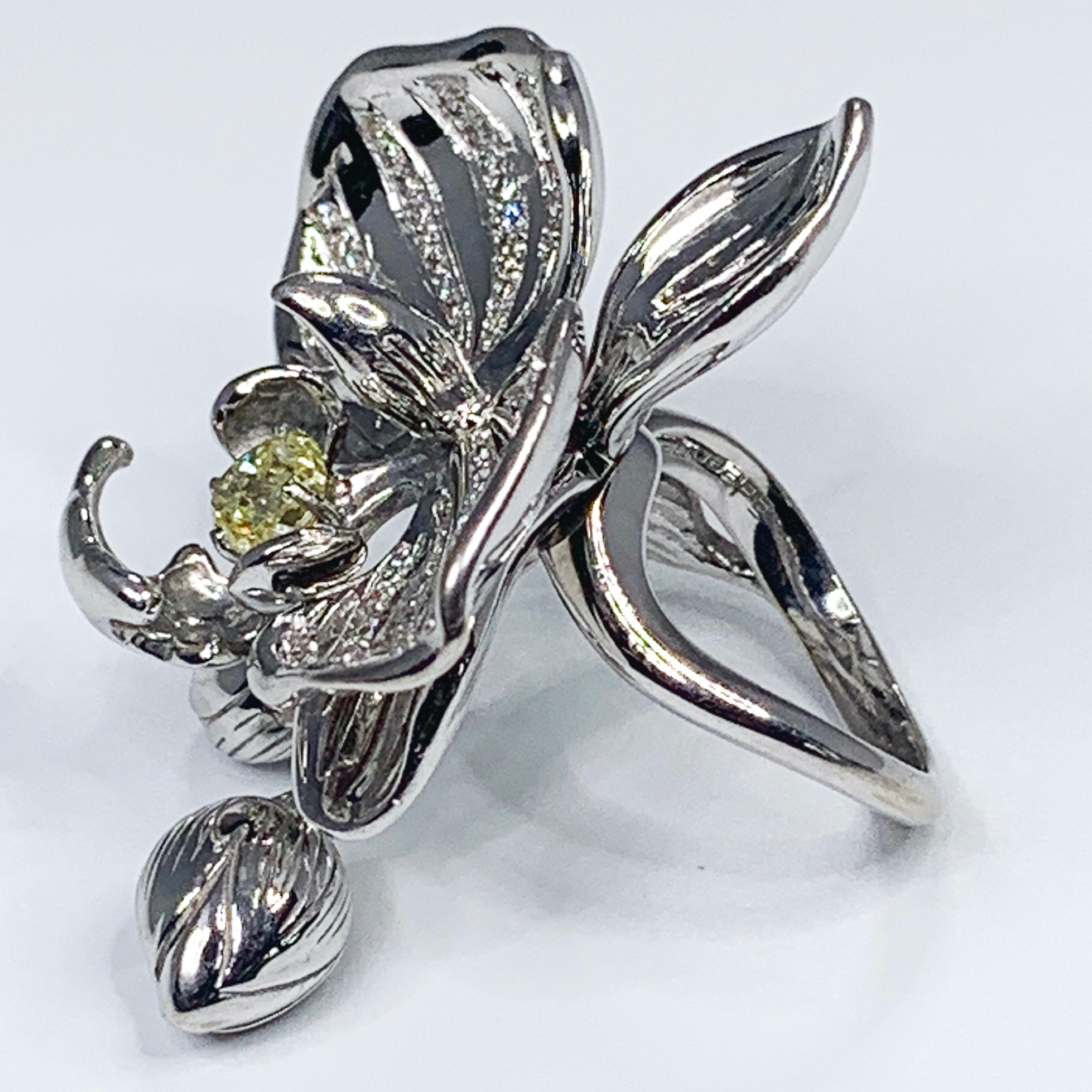 Brilliant Cut Fancy Yellow Diamond 18 K Gold exuberant Orchid Flower Cocktail Ring by Édéenne For Sale