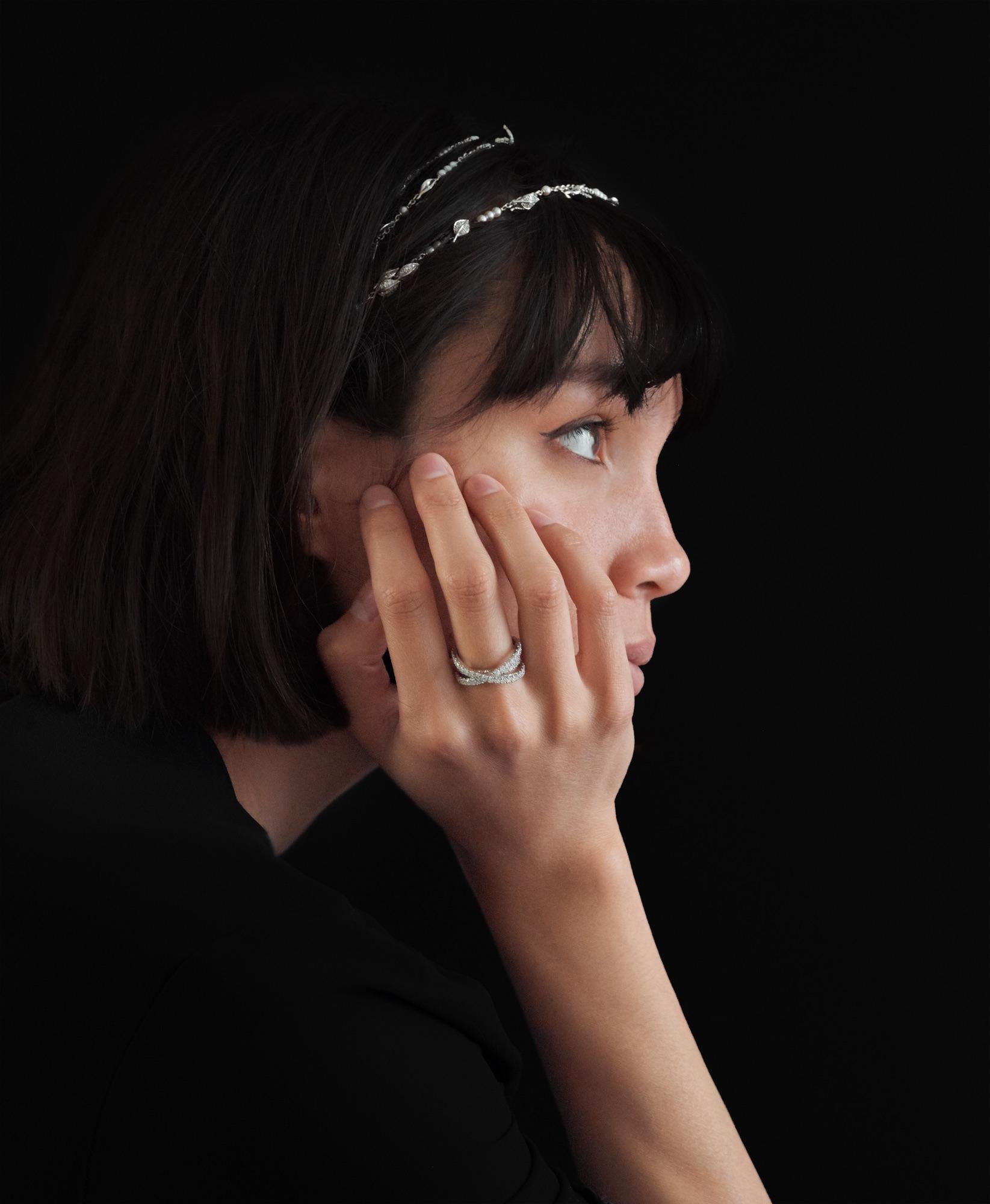 Handcrafted in France in our High Jewelry Paris workshop. Designed by Édéenne, artist and founder of Maison Édéenne, this “Two makes Three” ring is transformable. It consists of two 18K white gold rings that can be worn alone or together, depending