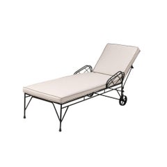 Eden iron outdoor lounge chair