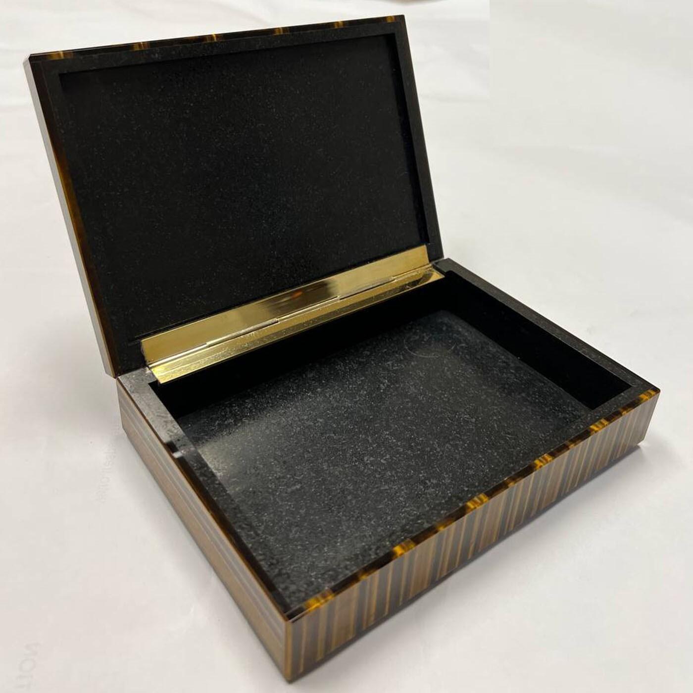 Boîte à bijoux Edfu tigrée par Obsydian Stone Neuf - En vente à Milan, IT