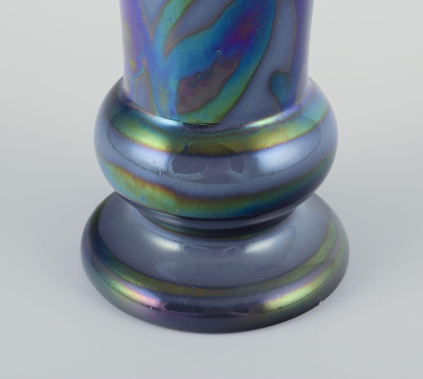 Vernissé Edgar Böckman pour Höganäs. Grand vase en céramique avec motif floral en vente