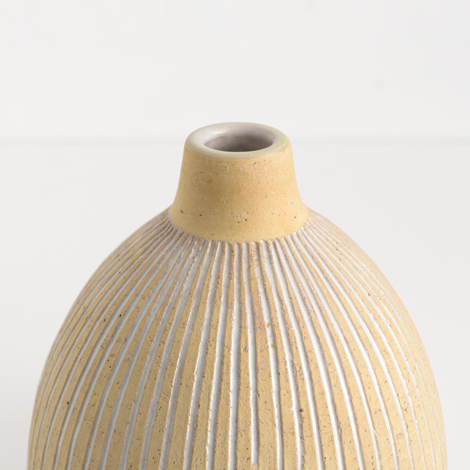 20th Century Edgar Bòckman Scandinavian Modern Partial Glazed Ceramic Vase for Hoganas, 1940 For Sale