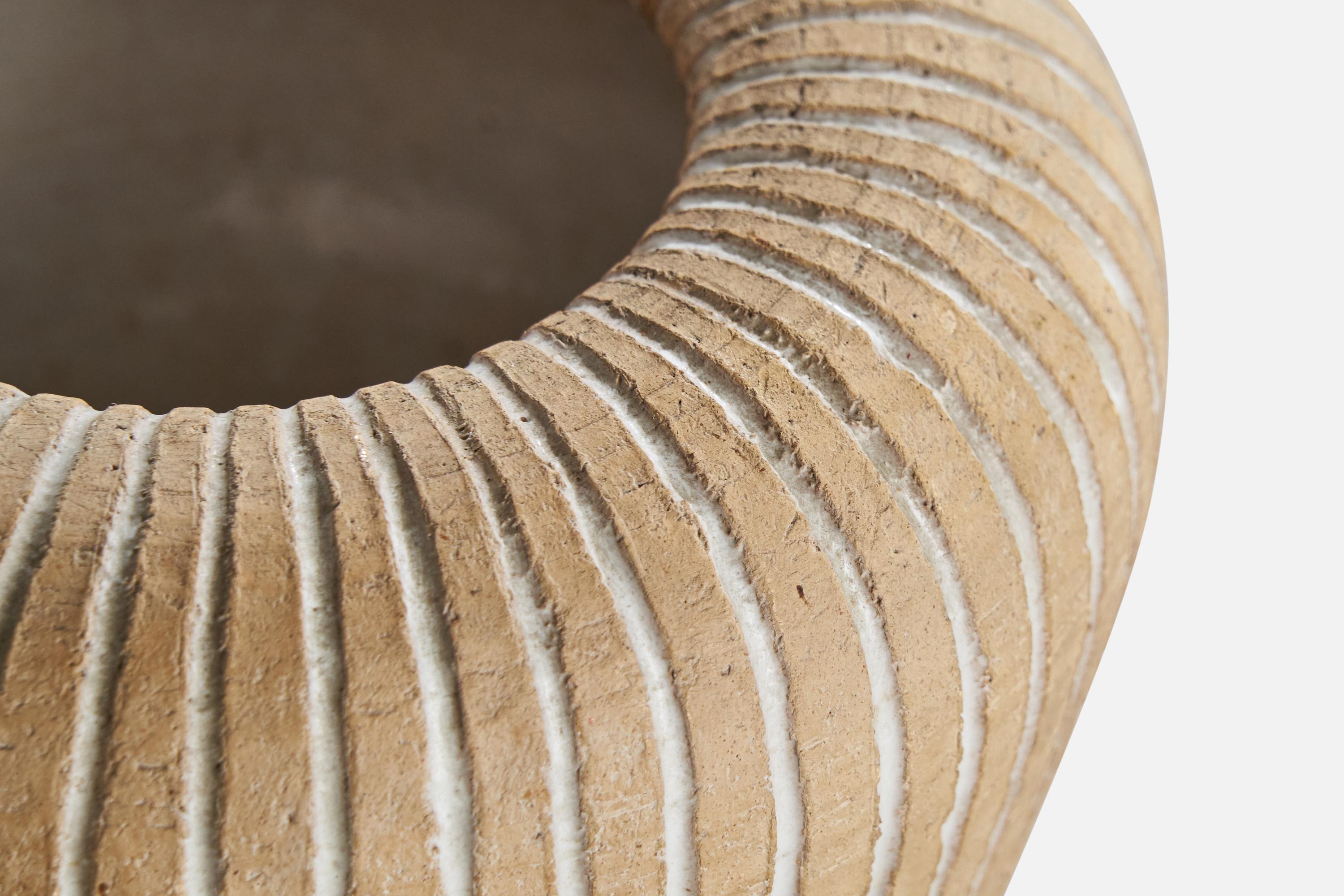 Metà XX secolo Edgar Böckman, Vaso, Terracotta, Svezia, anni '30 in vendita