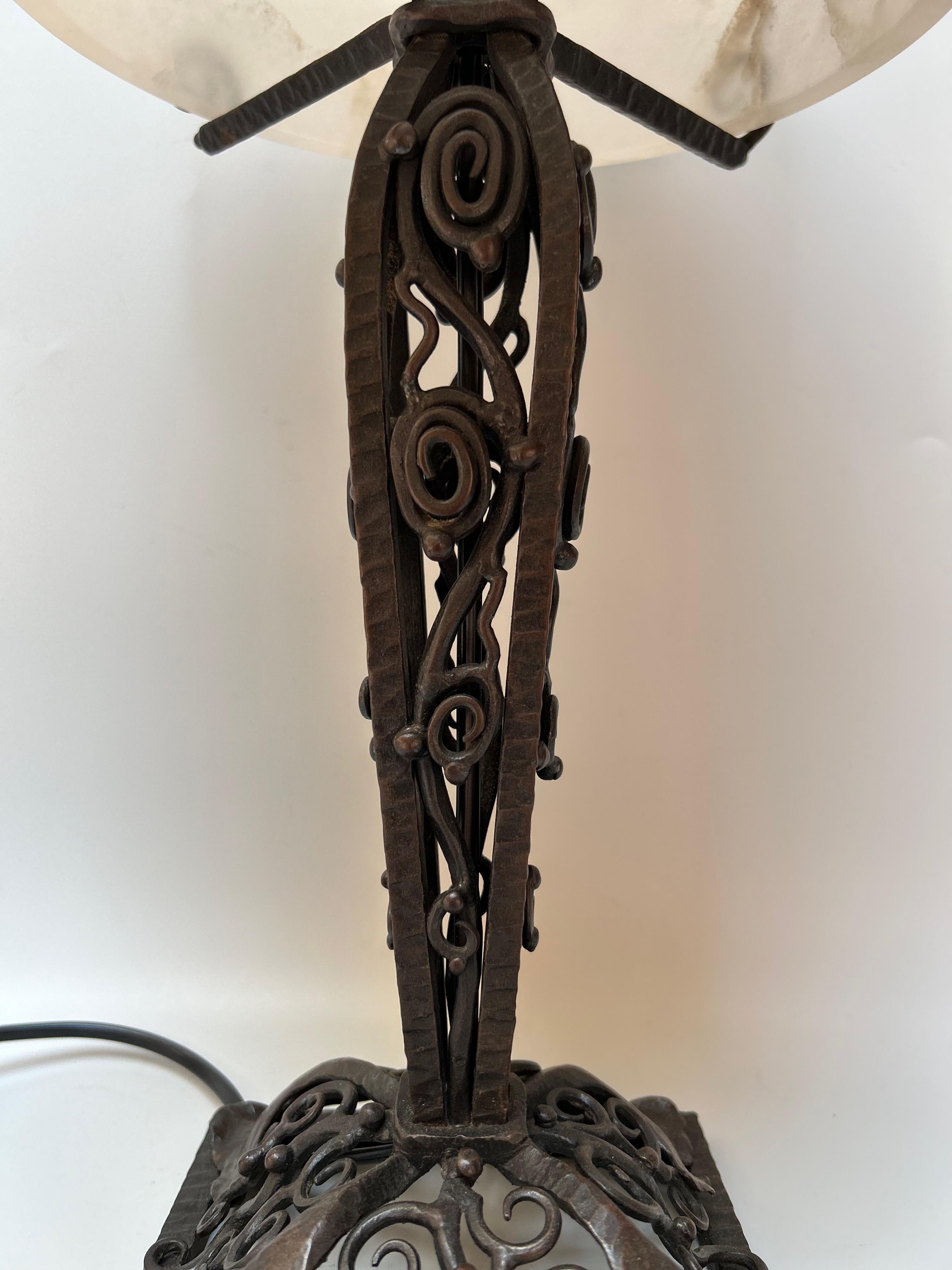 Lámpara Art Déco Edgar Brandt Art Decó en venta