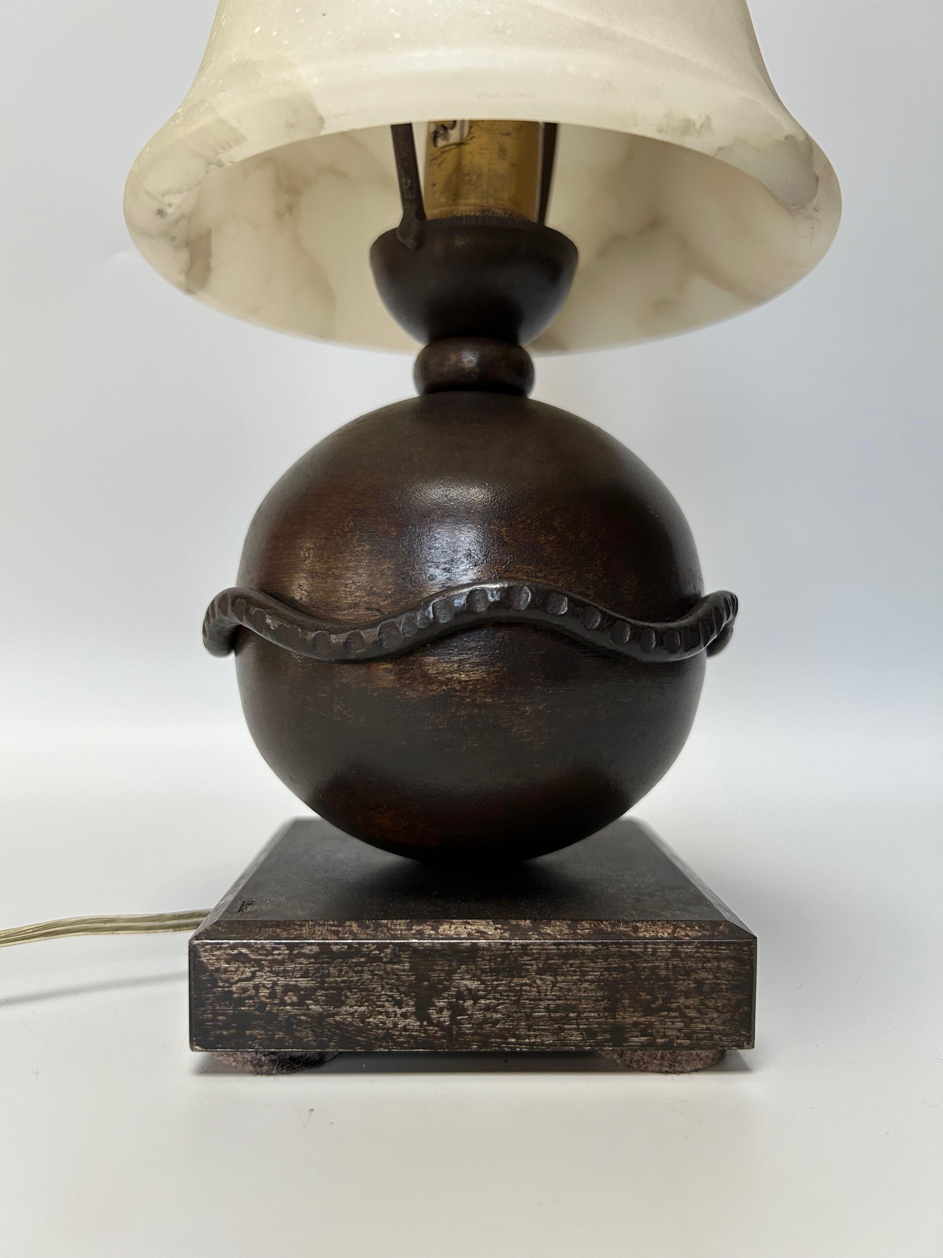 Edgar Brandt Art Deco Lamp Sphere model For Sale 1